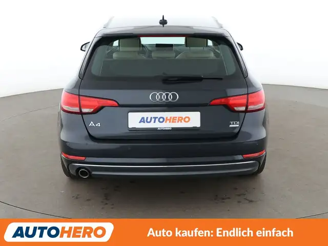 Audi A4 view 5