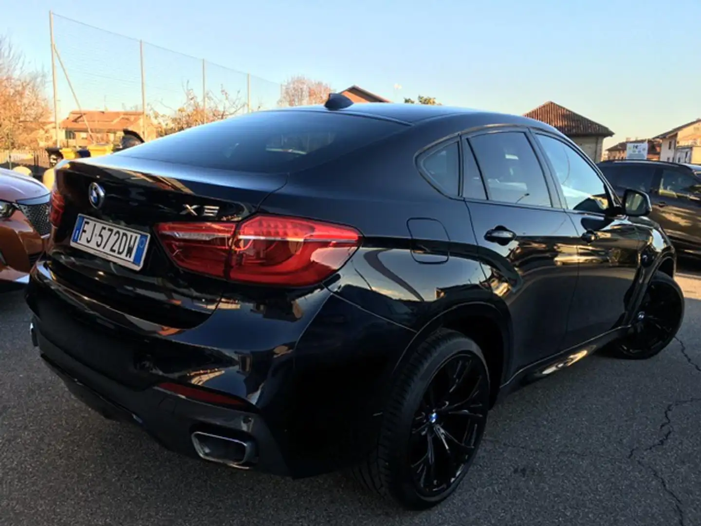 BMW X6 xDrive30d 258cv Msport FULL OPTIONALS Negru - 2