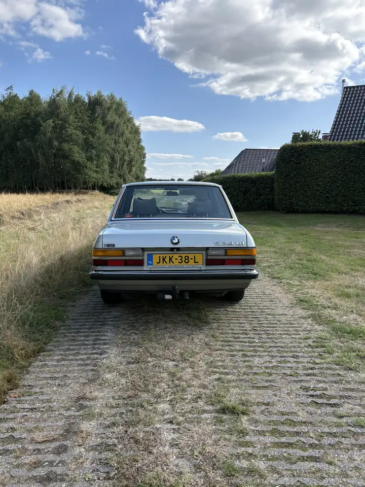 BMW 524td, foto 8