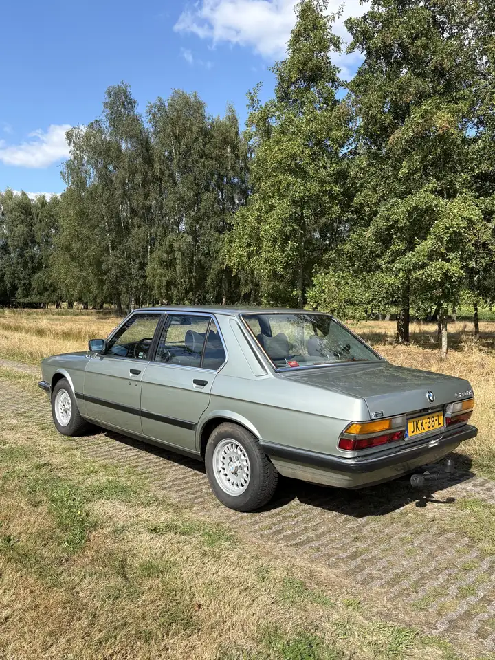 BMW 524td, foto 7