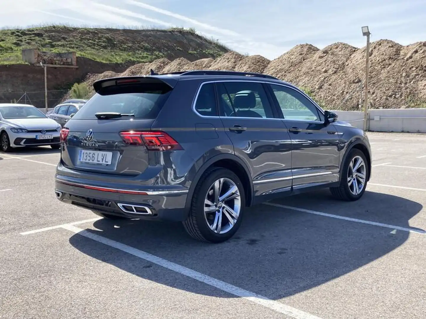 Volkswagen Tiguan Volkswagen Tiguan R-Line 2.0 TDI *TECHO - 1