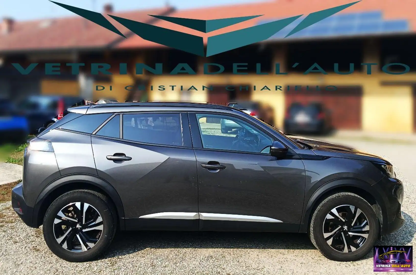 Peugeot 2008 PureTech 130 S&S Allure Pack Gris - 2