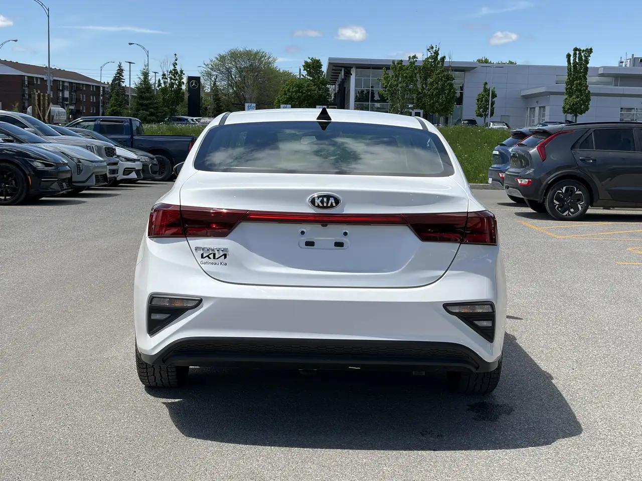 Kia Forte снимка Kia Forte