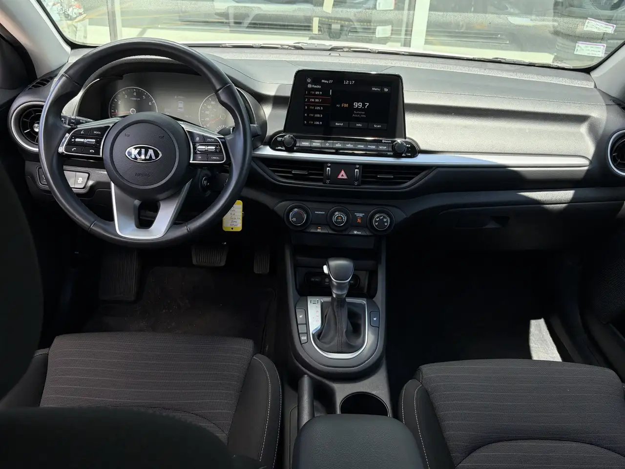 Kia Forte снимка Kia Forte