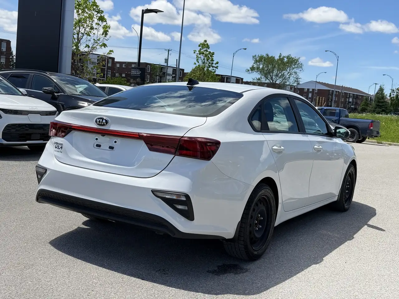 Kia Forte снимка Kia Forte