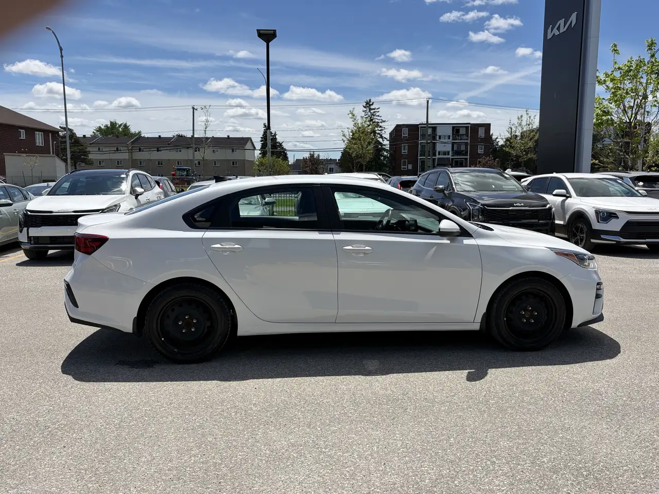 Kia Forte снимка Kia Forte