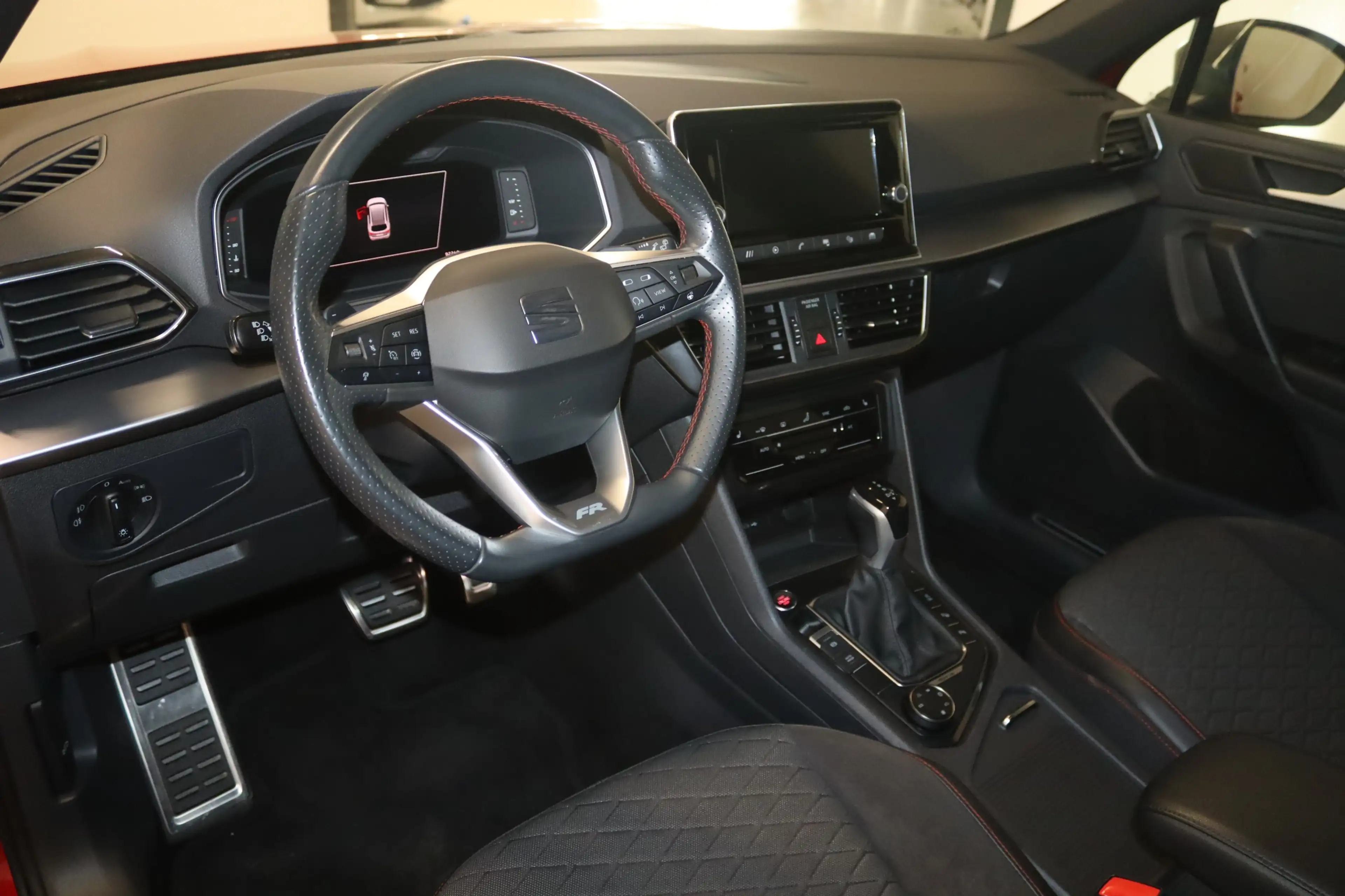 SEAT Tarraco 2.0 FR 4Dr.-Virt-Pano-AHK-LED-SHZ-KAM- — photo 11