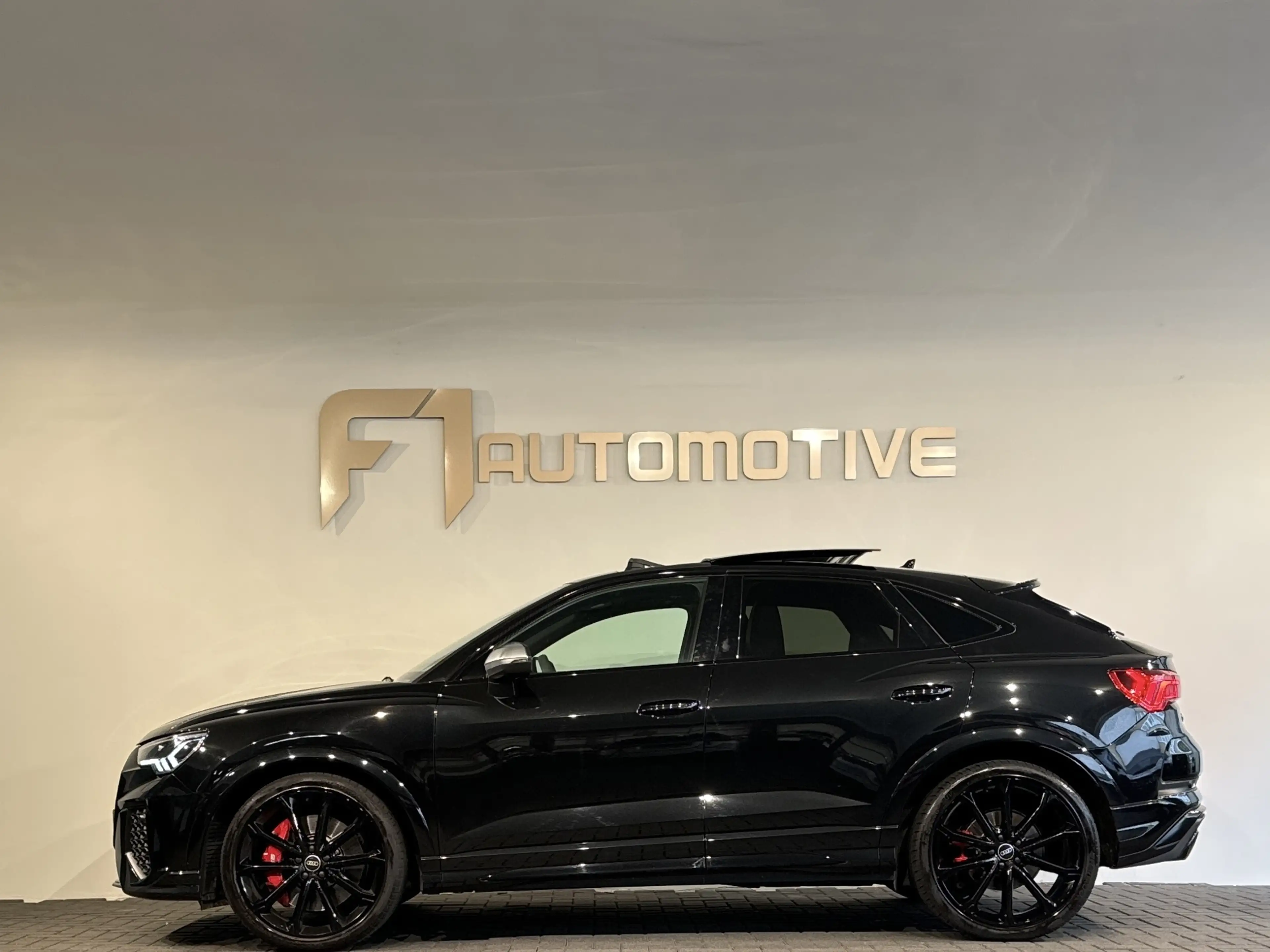 Audi RS Q3 RSQ3 Sportback 2.5 TFSI Sportback Pano|Memory|Sono — photo 8