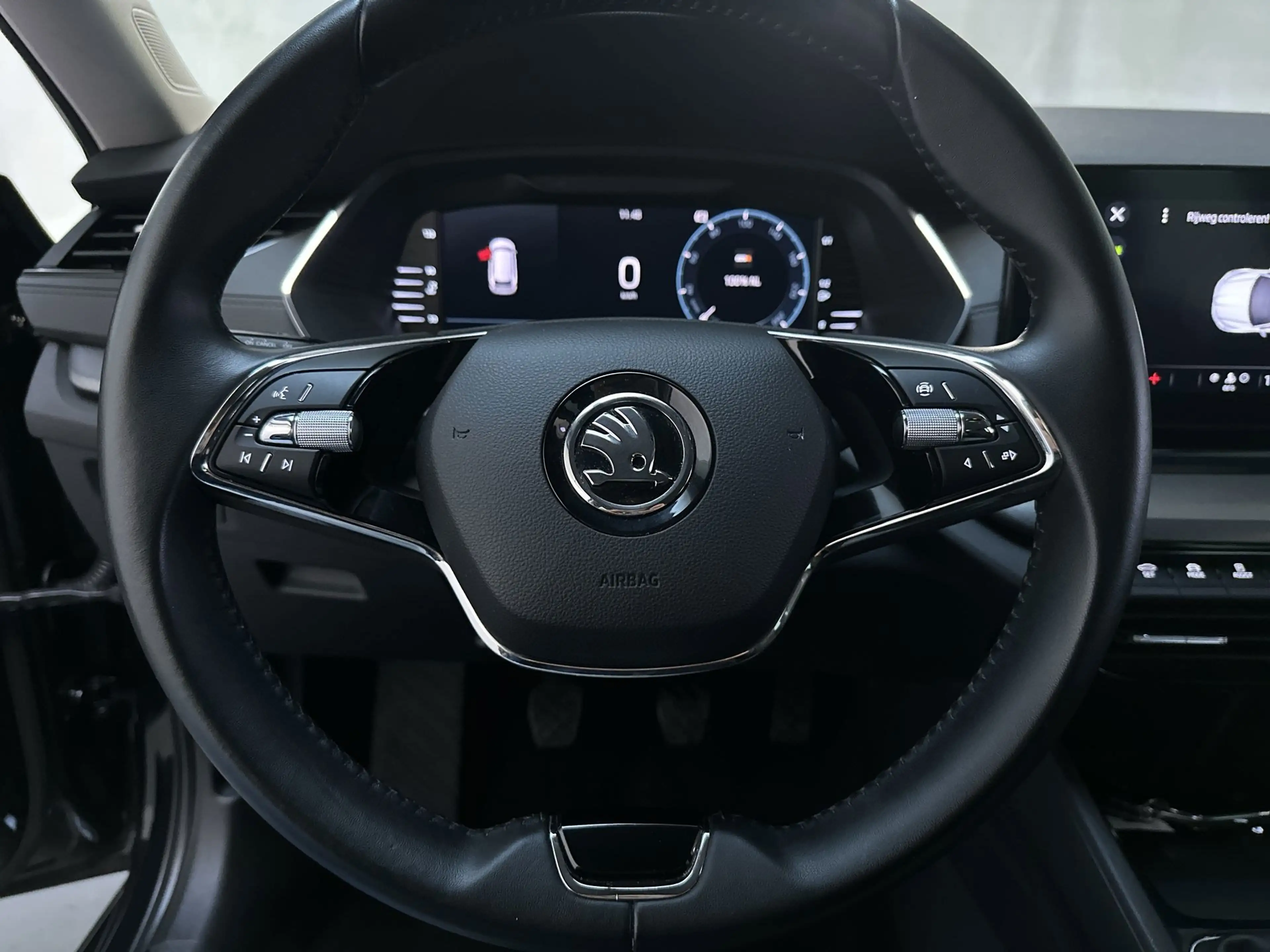 Skoda Octavia Combi 1.0 TSI Business Edition Navigatie Parkeerse — photo 5