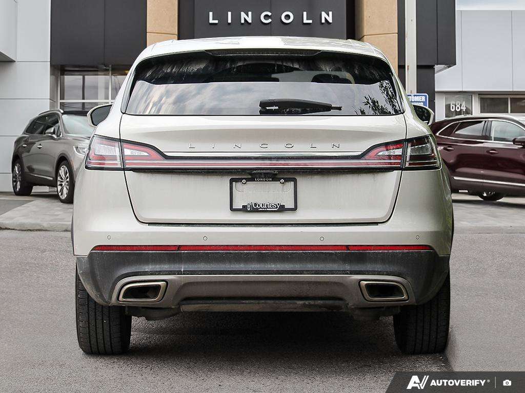 used 2023 Lincoln Nautilus car, priced at $38,888
