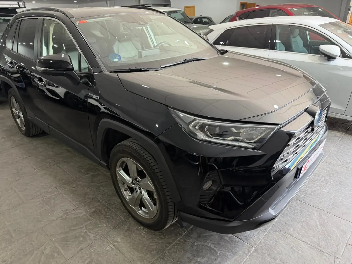 Toyota RAV 4 2.5 hybrid 2WD Luxury Negro - 2