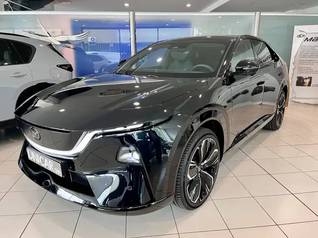 Mazda CX-6e 78 kWh elettrica 258 cv. Takumi 4X4