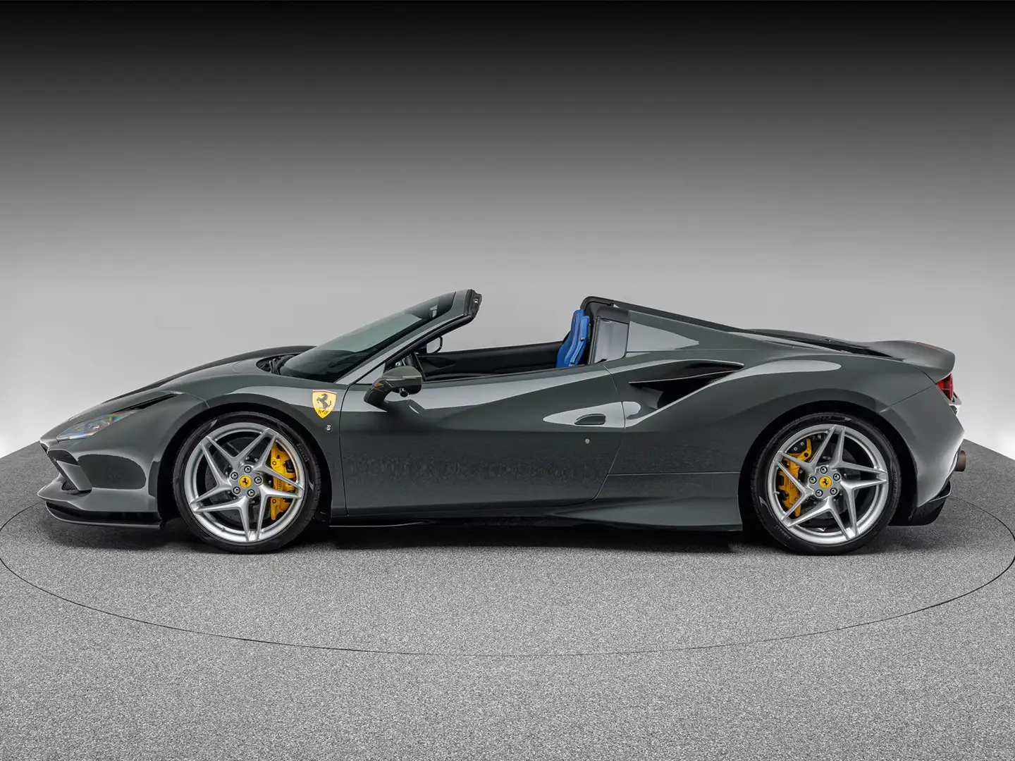 Ferrari F8 Spider Grau - 2