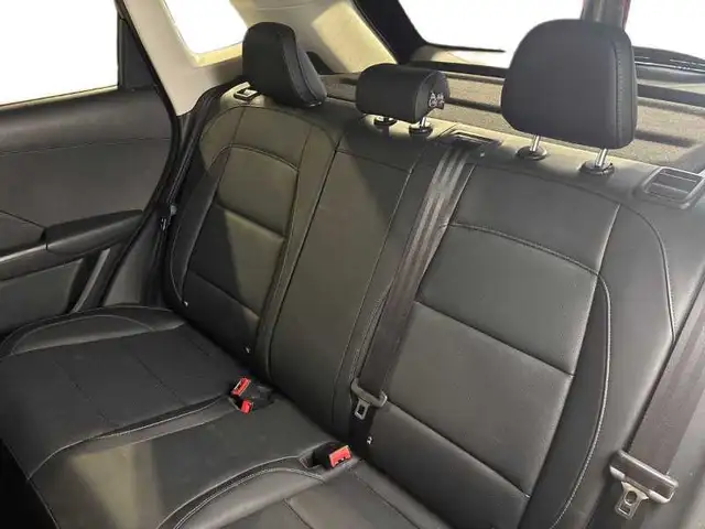 MG ZS view 9