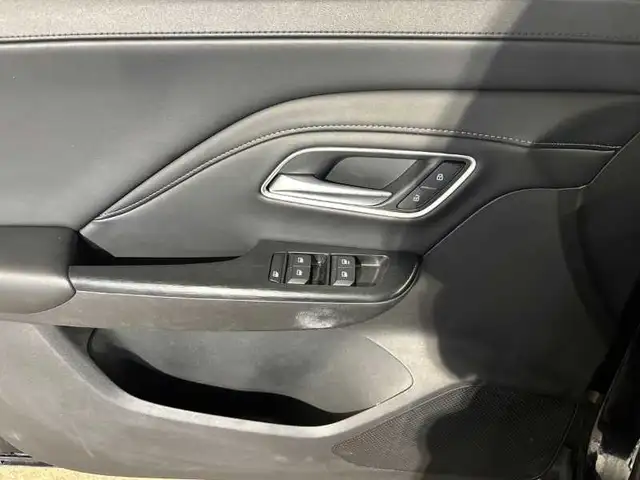 MG ZS view 10