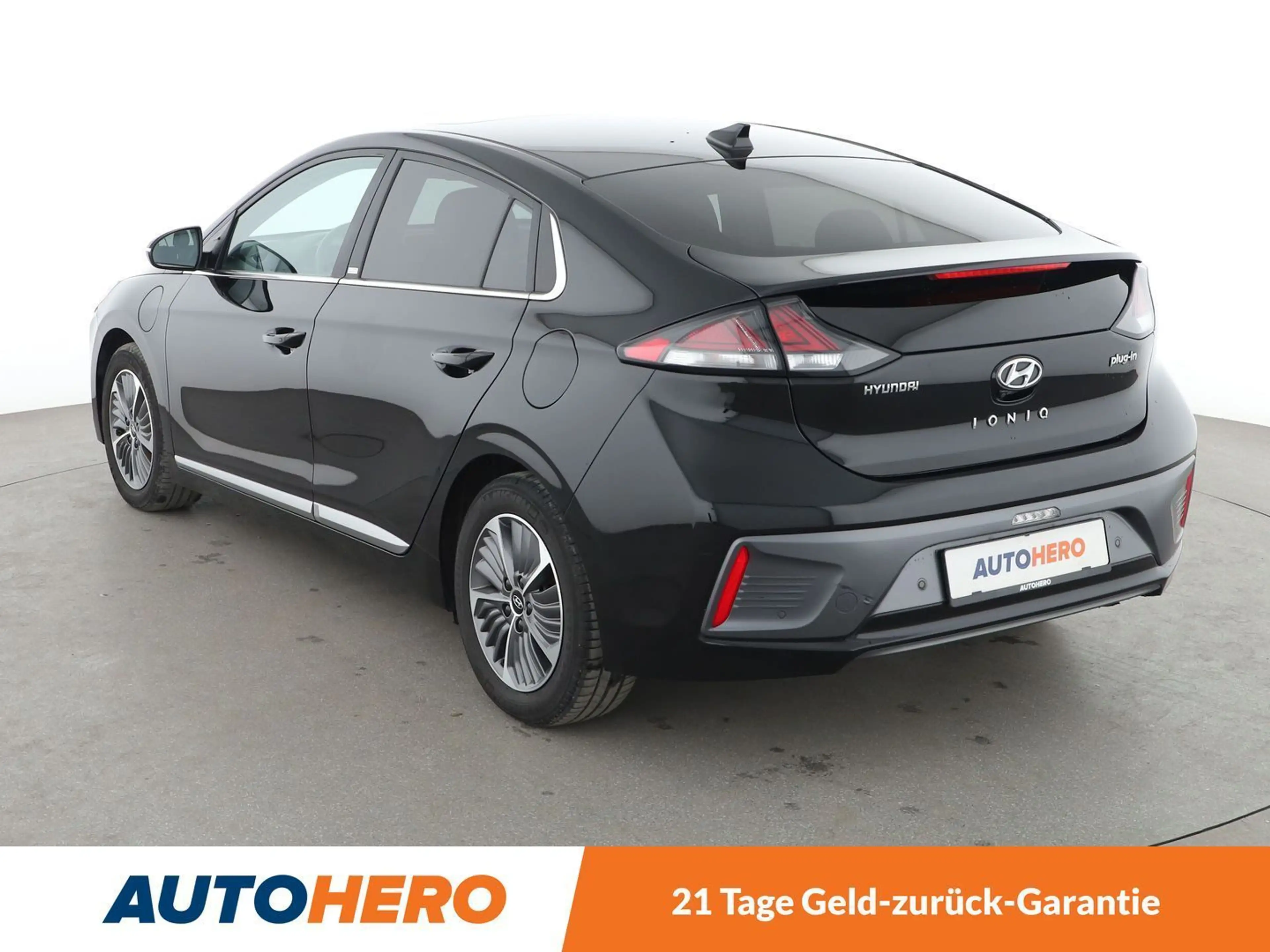 Hyundai IONIQ 1.6 Plug-in Hybrid Prime Aut.*NAVI*ACC*PDC* — photo 4