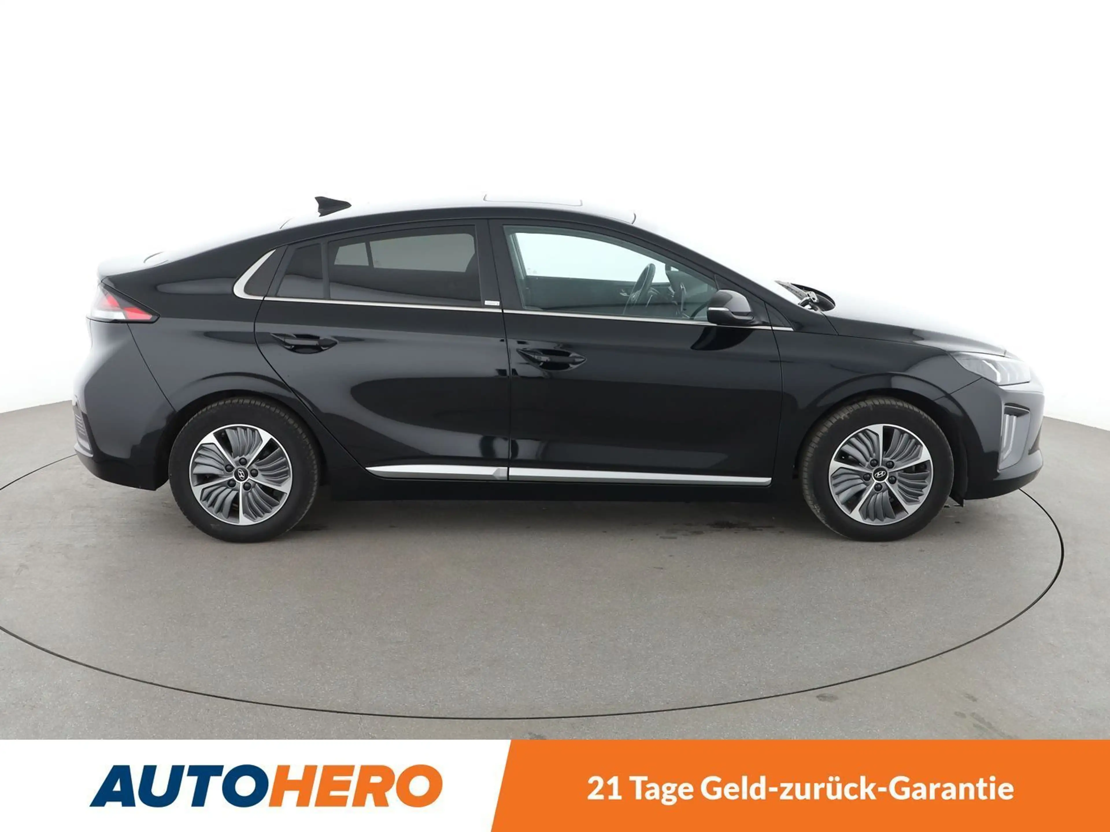 Hyundai IONIQ 1.6 Plug-in Hybrid Prime Aut.*NAVI*ACC*PDC* — photo 7