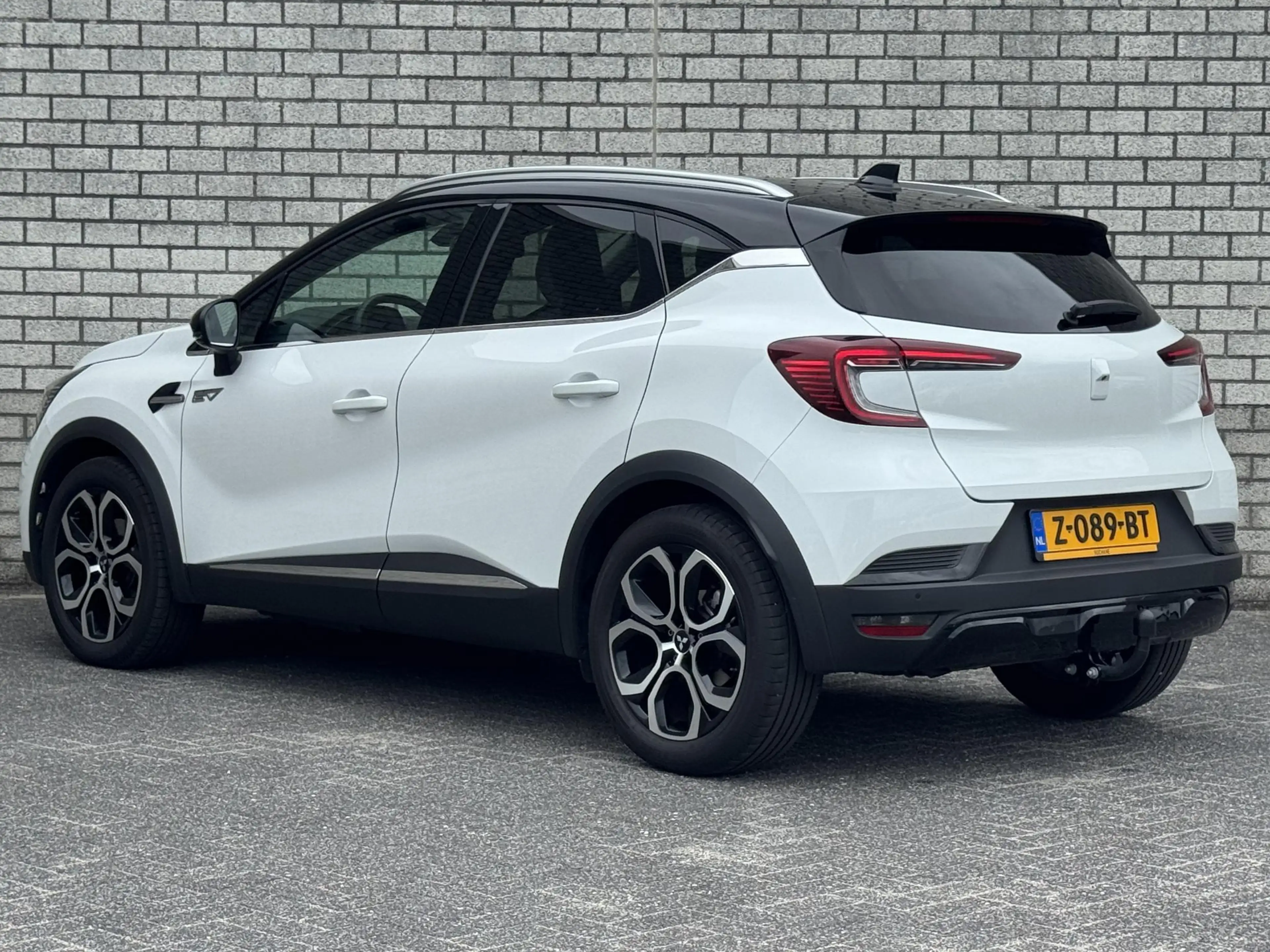 Mitsubishi ASX 1.6 HEV AT First Edition | Trekhaak | Stoelverwarm — photo 6