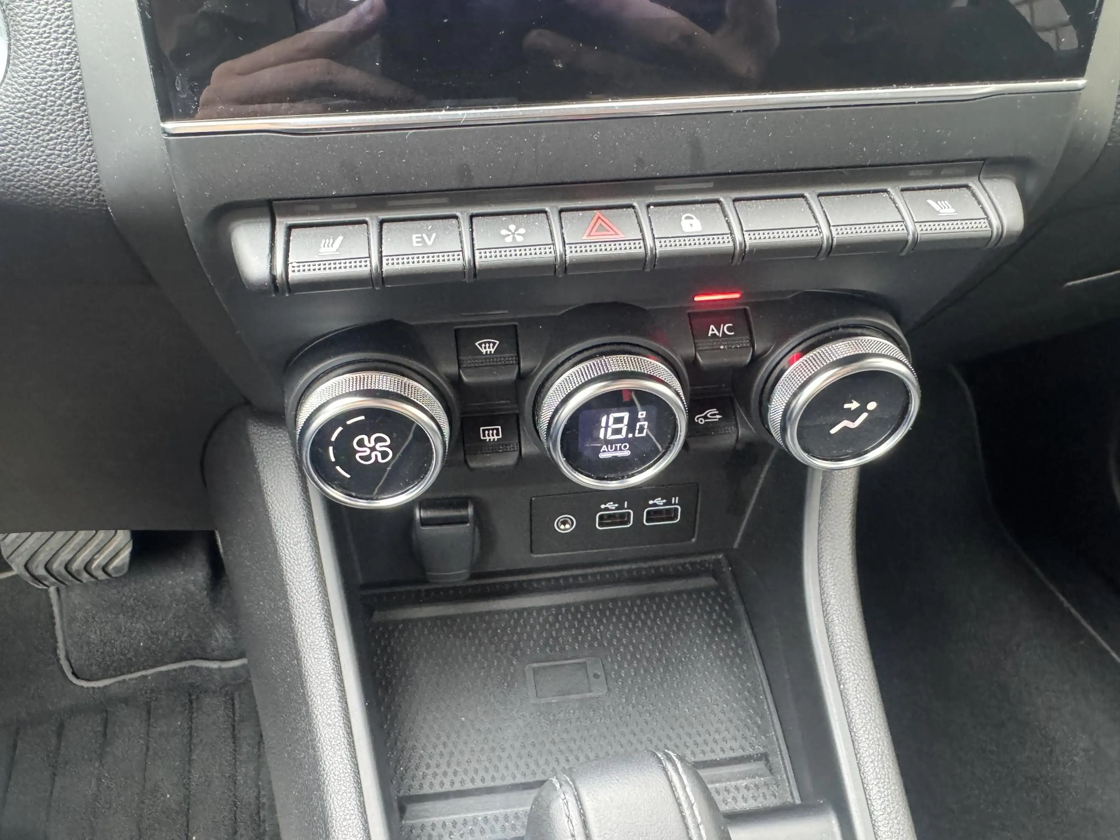 Mitsubishi ASX 1.6 HEV AT First Edition | Trekhaak | Stoelverwarm — photo 13