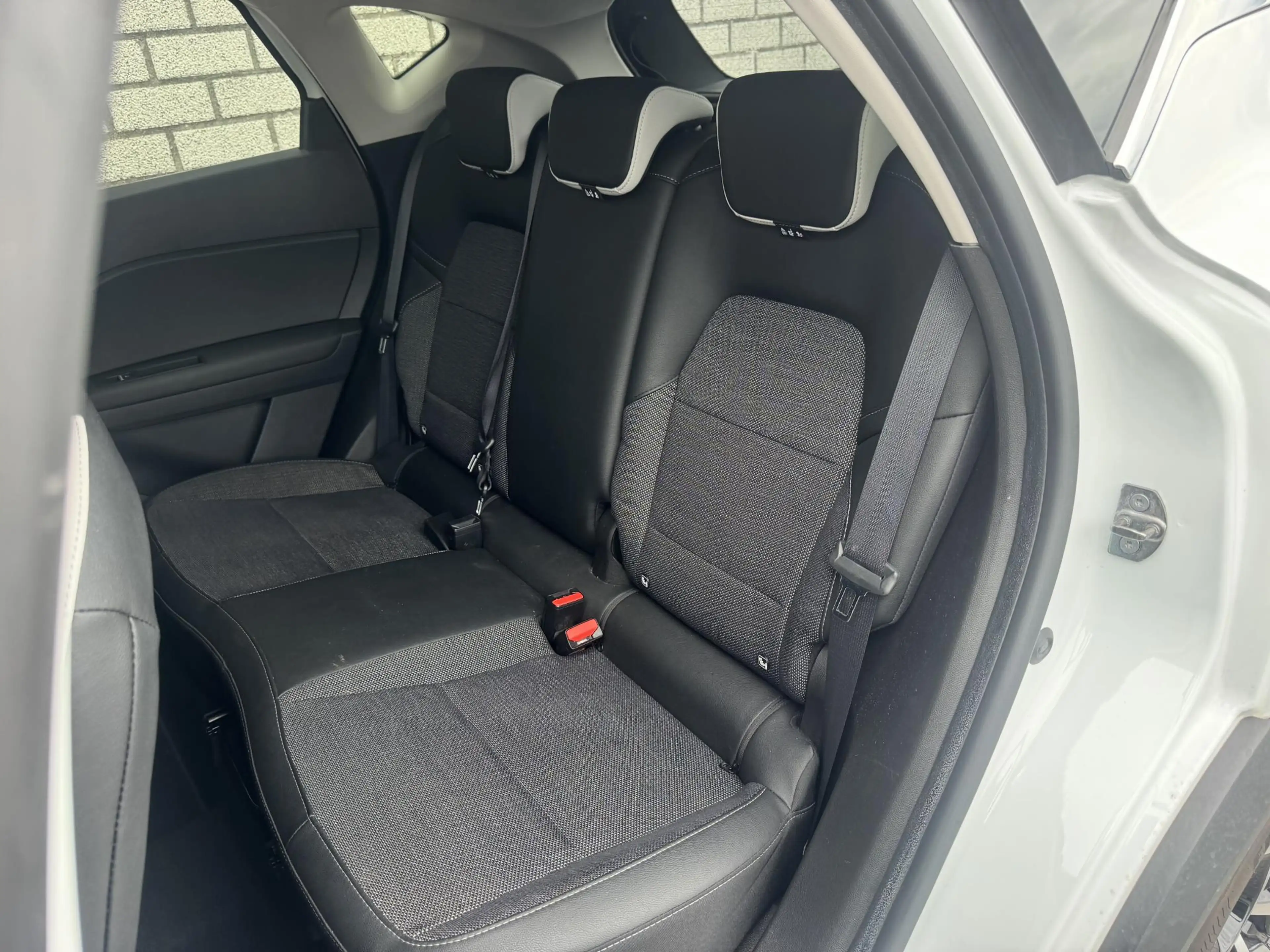 Mitsubishi ASX 1.6 HEV AT First Edition | Trekhaak | Stoelverwarm — photo 8