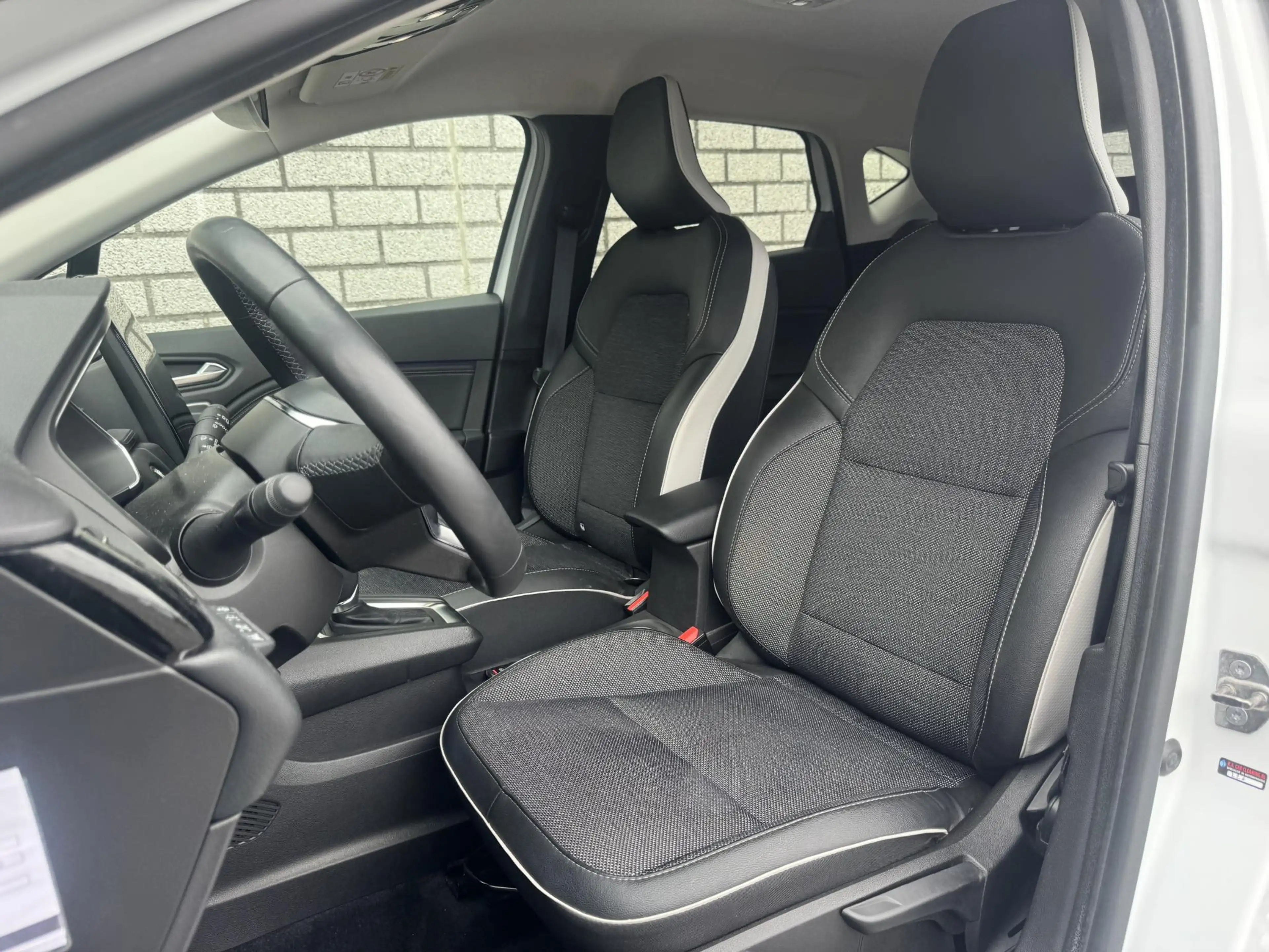 Mitsubishi ASX 1.6 HEV AT First Edition | Trekhaak | Stoelverwarm — photo 7