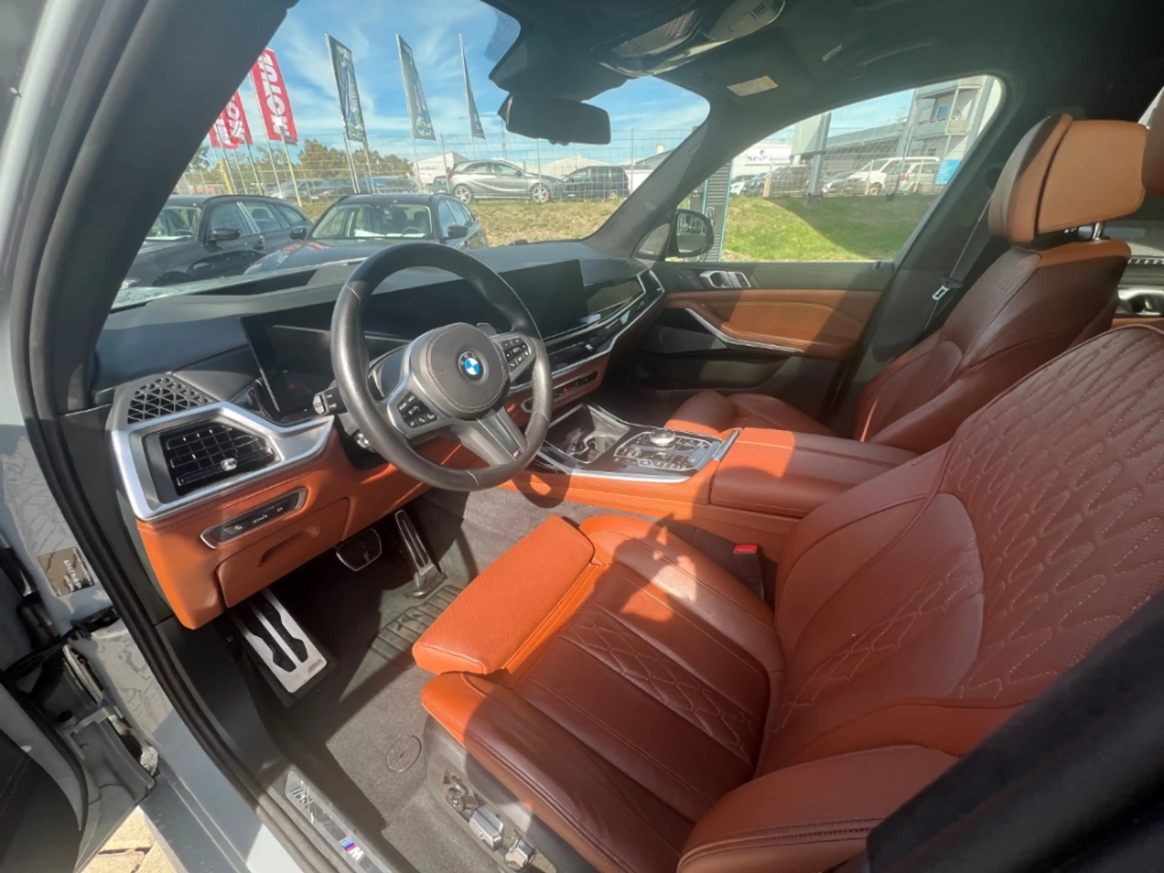 BMW X7 xDrive 40iA M-Sport Pro Sportpaket Luftfederung Ni — photo 11