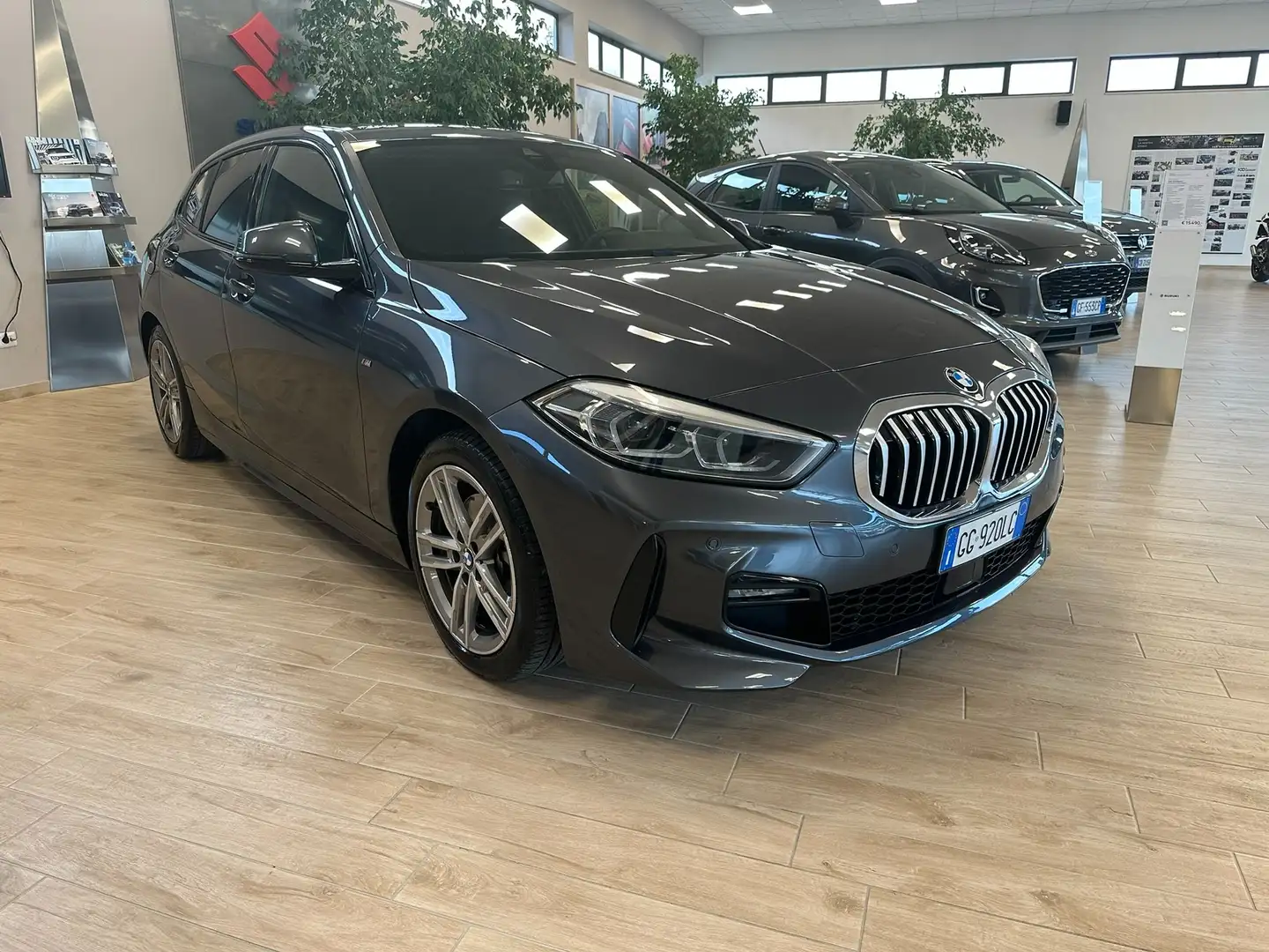 BMW 118 Serie 1 F40 118d Msport auto Grigio - 1