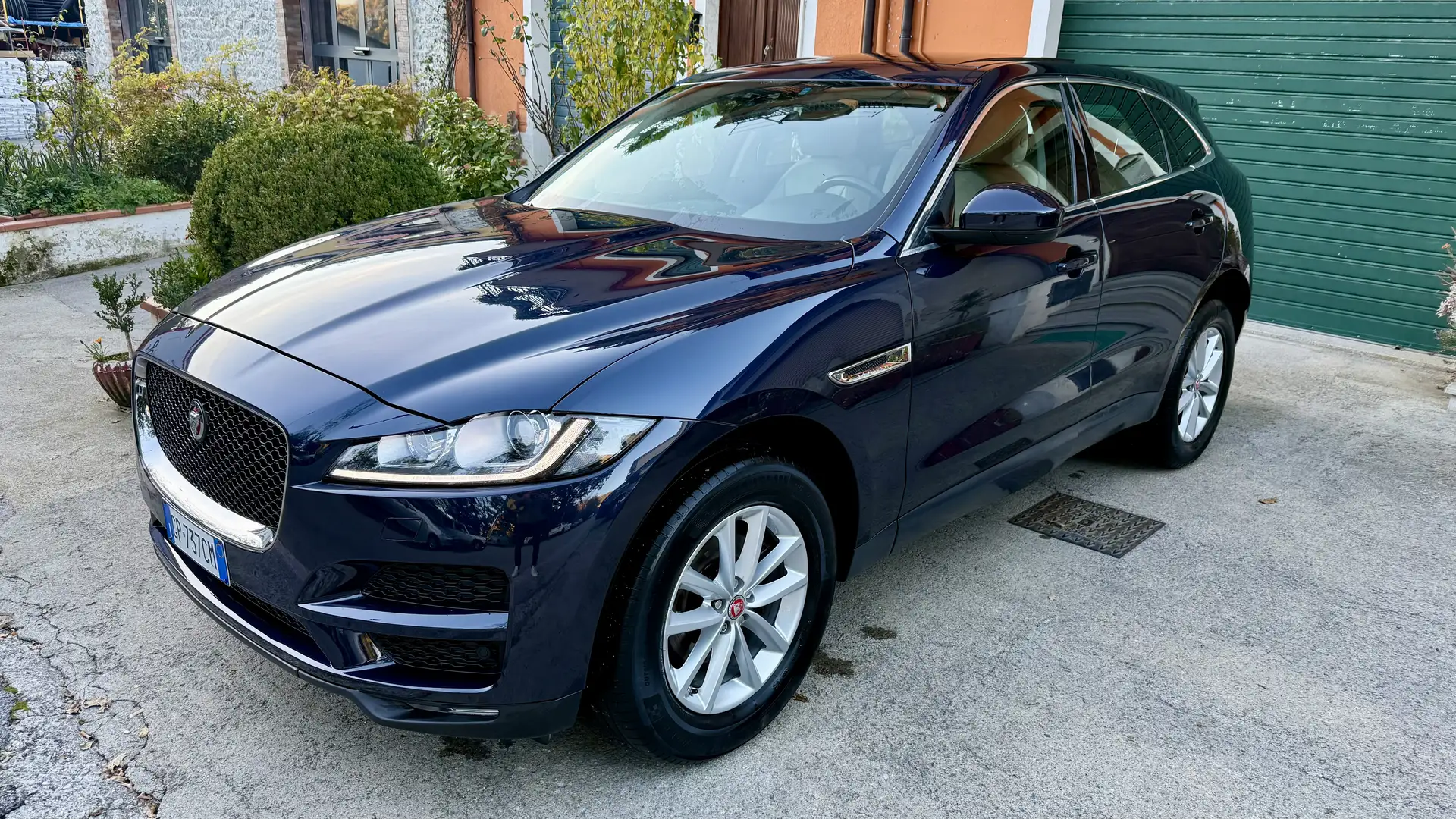 Jaguar F-Pace 2.0d i4 Portfolio 163cv my19 - 1