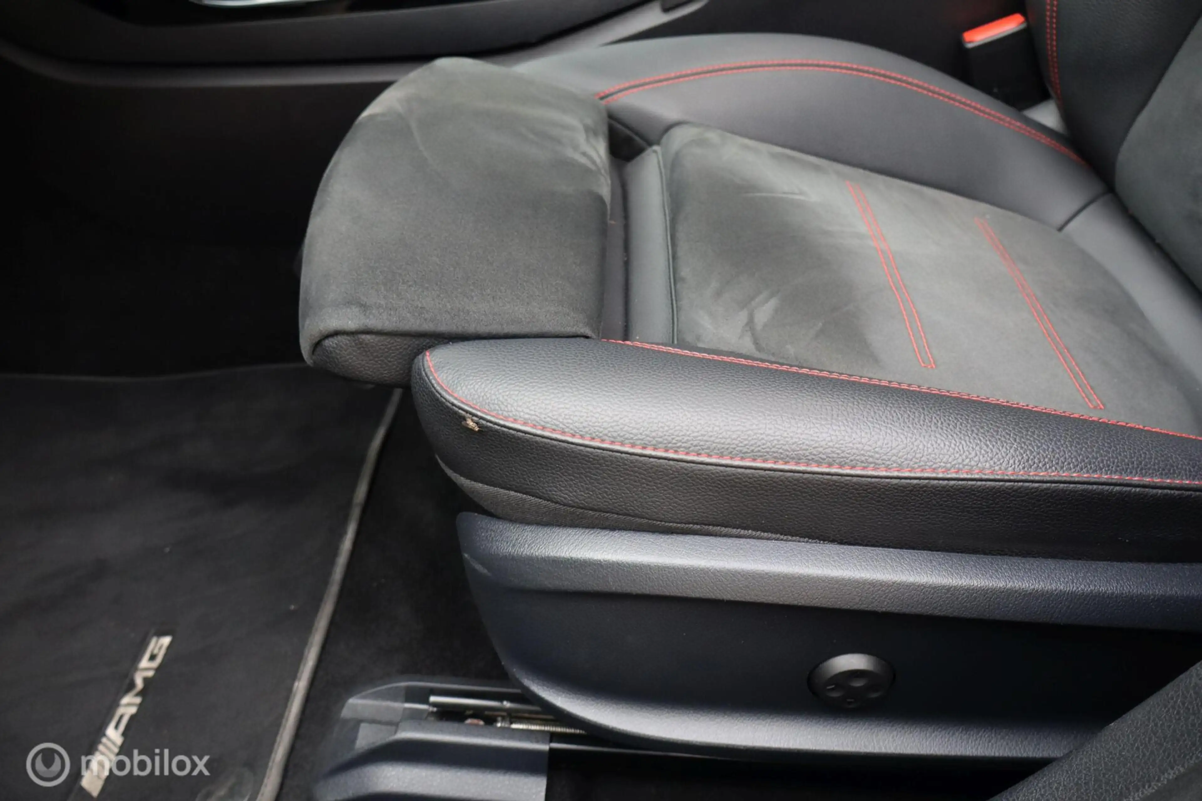 Mercedes-Benz A 45 AMG S 4MATIC+ — photo 14