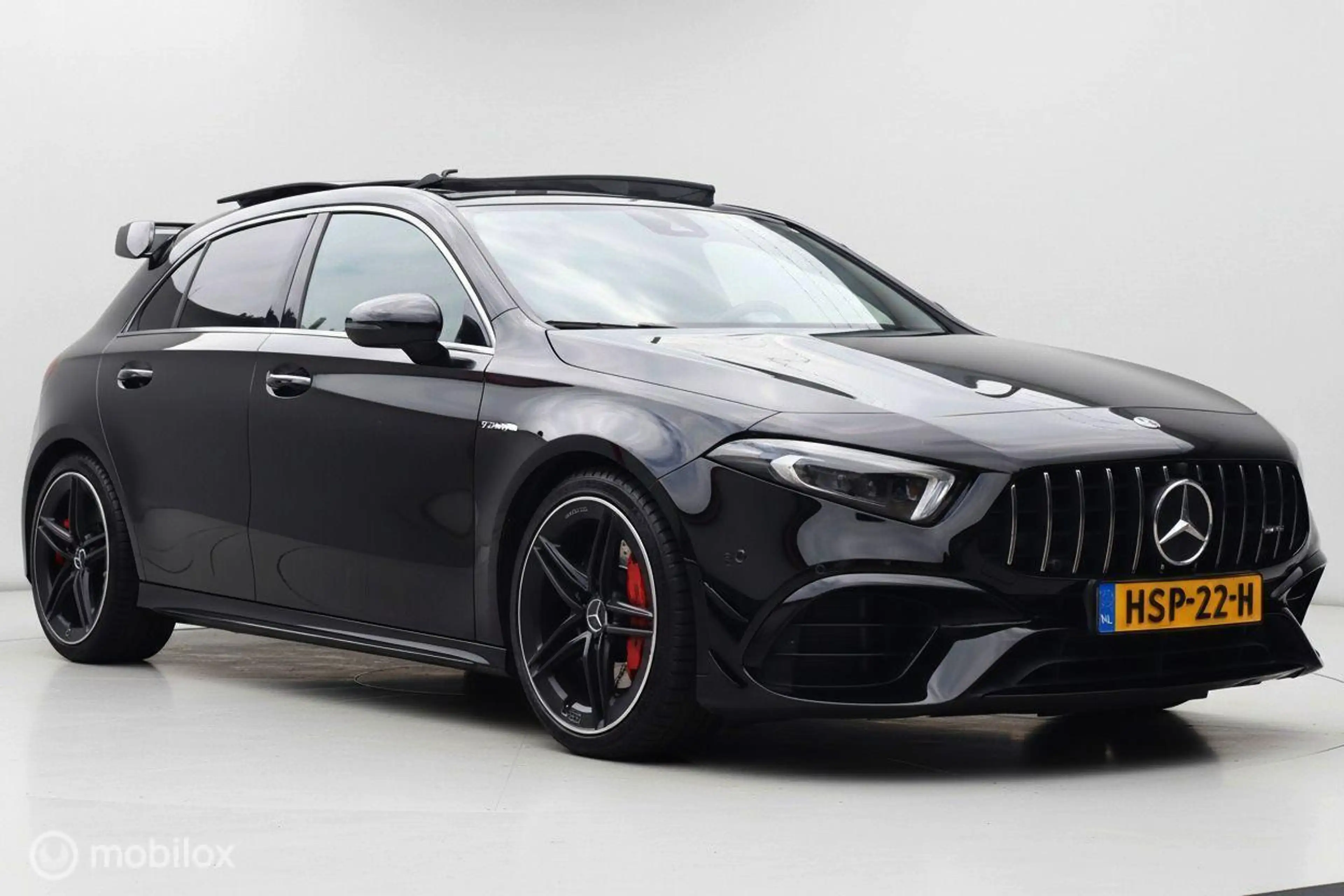 Mercedes-Benz A 45 AMG S 4MATIC+ — photo 5
