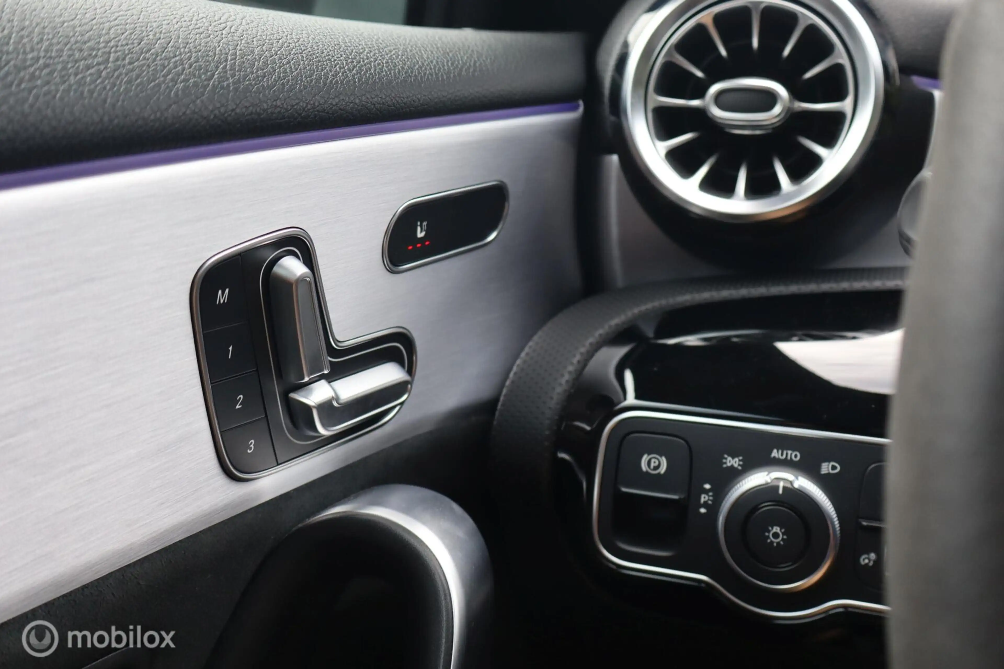 Mercedes-Benz A 45 AMG S 4MATIC+ — photo 15