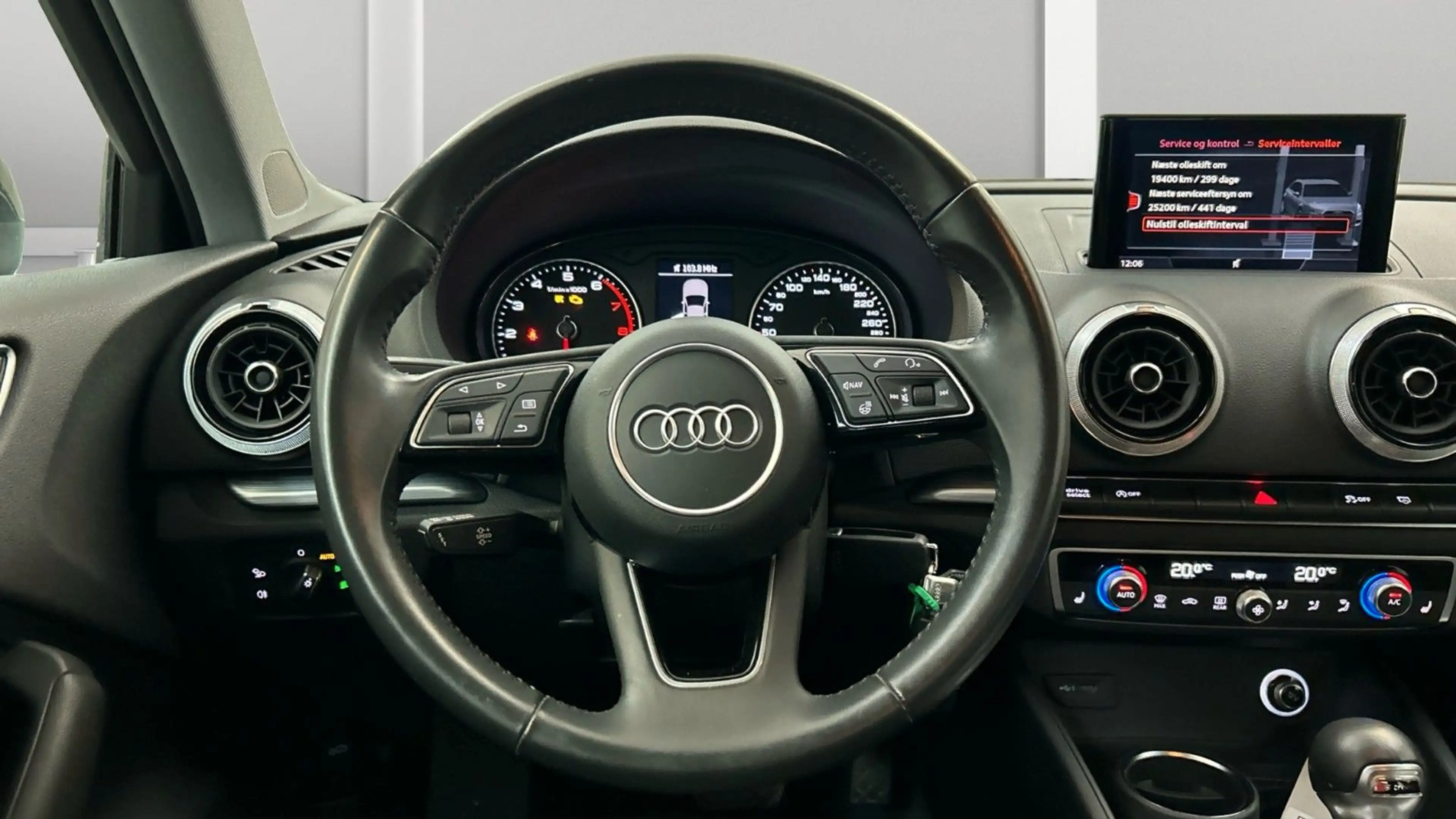 Audi A3 Sportback 40TFSI S line Sport LED SHZ LHZ ACC — photo 10