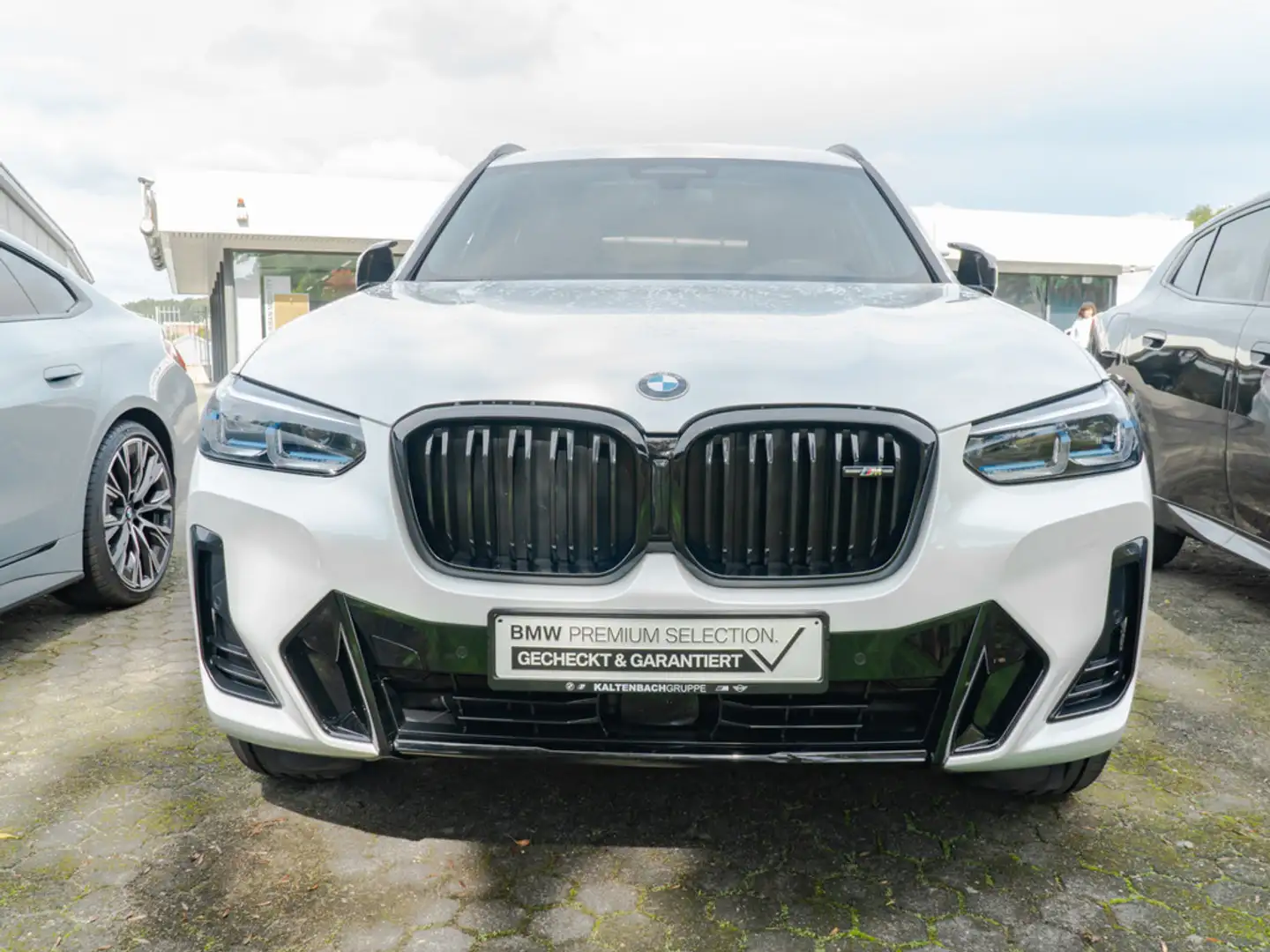 BMW X3 40d PANO AHK H/K LASER HUD ALUFELGEN 20 ZOLL Blanc - 2