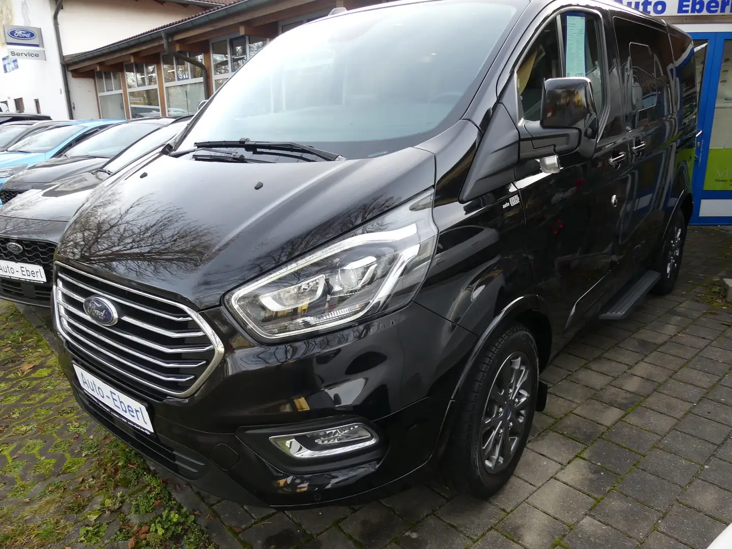 Ford Tourneo Custom 320 L1 Tourneo CustomTitanium X Schwarz - 1
