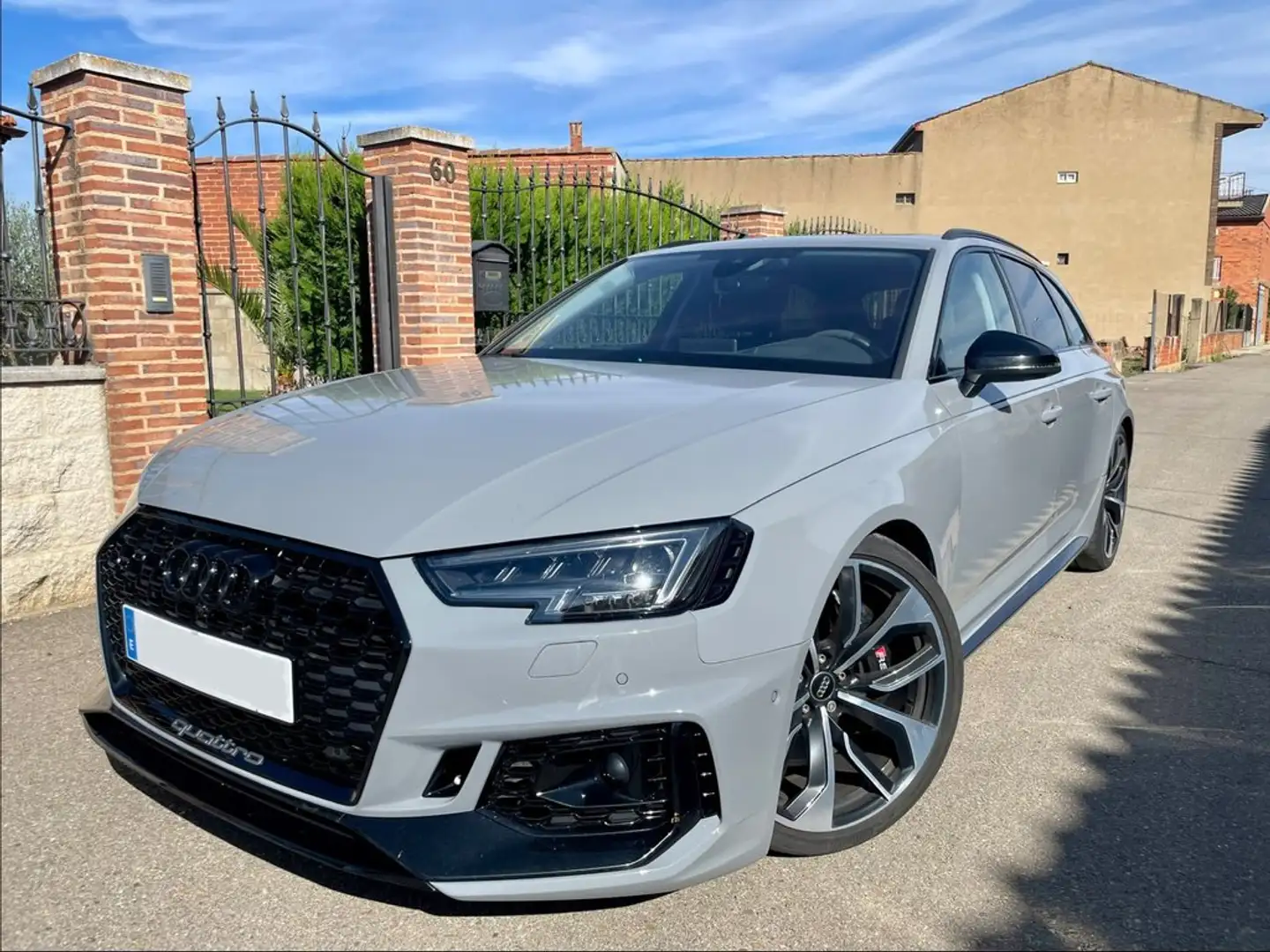 Audi RS4 Avant TFSI quattro tiptronic Gris - 2