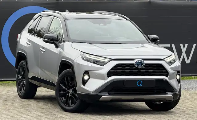 Toyota RAV 4 STYLE APPLE CARPLAY JBL SOUND 360° CAMERA