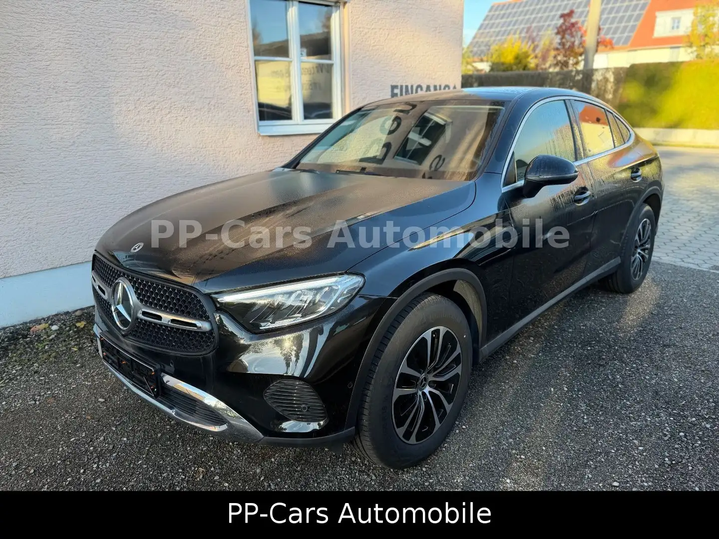 Mercedes-Benz GLC 300 d 4M Coupé Advanced+*PANO*Technik*MY2024 Schwarz - 1