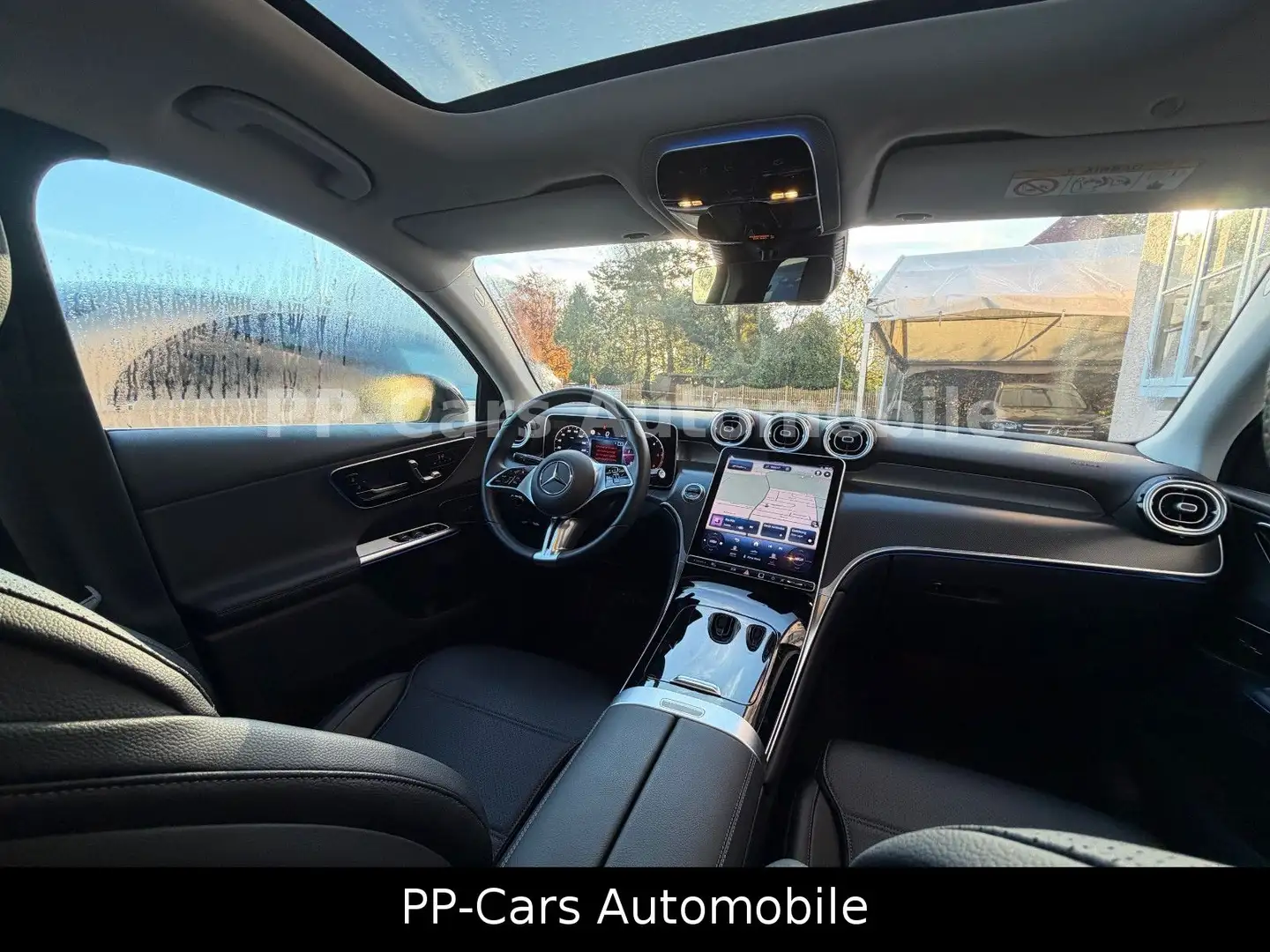 Mercedes-Benz GLC 300 d 4M Coupé Advanced+*PANO*Technik*MY2024 Schwarz - 2
