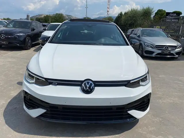 Volkswagen Golf view 6