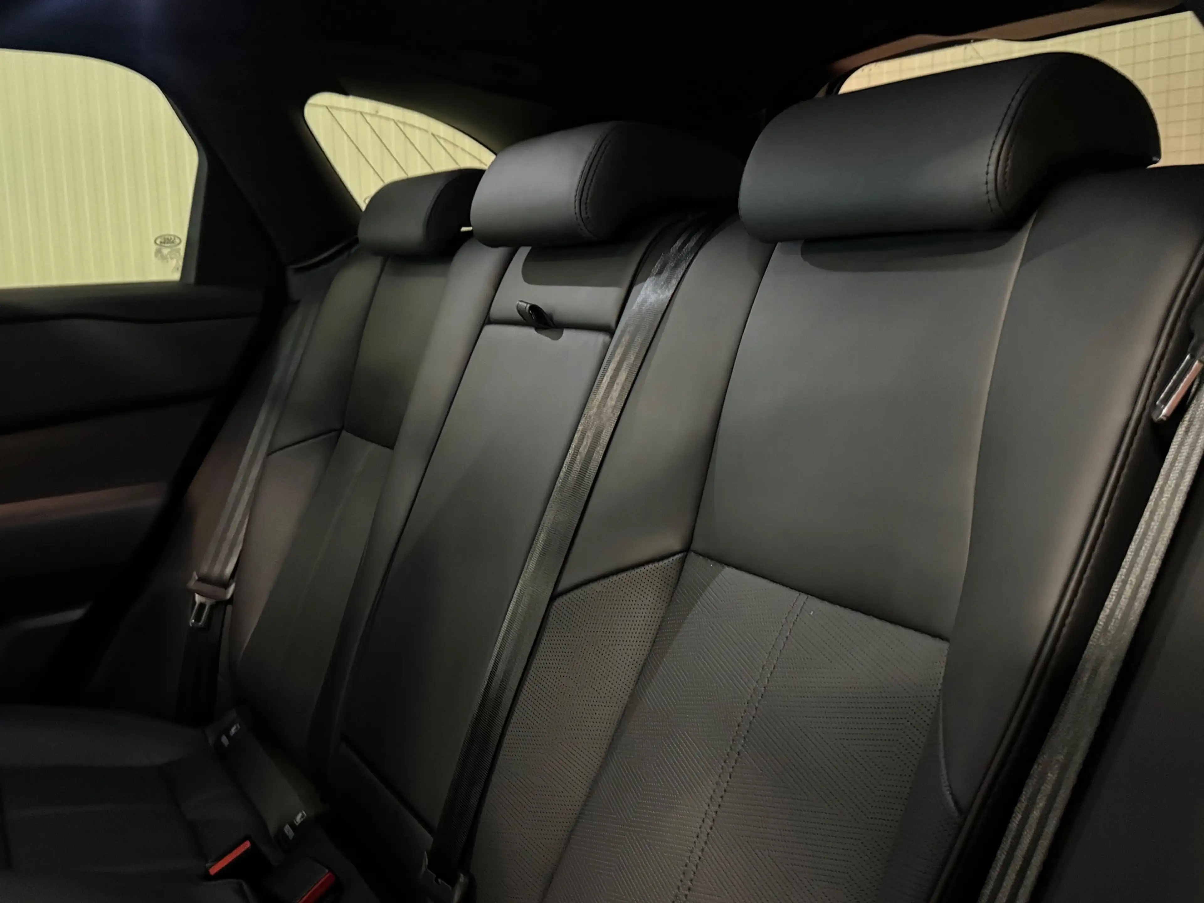 Land Rover Range Rover Velar 2.0 P400e R-Dynamic HSE | FACELIFT | PANO | 360 CA — photo 5