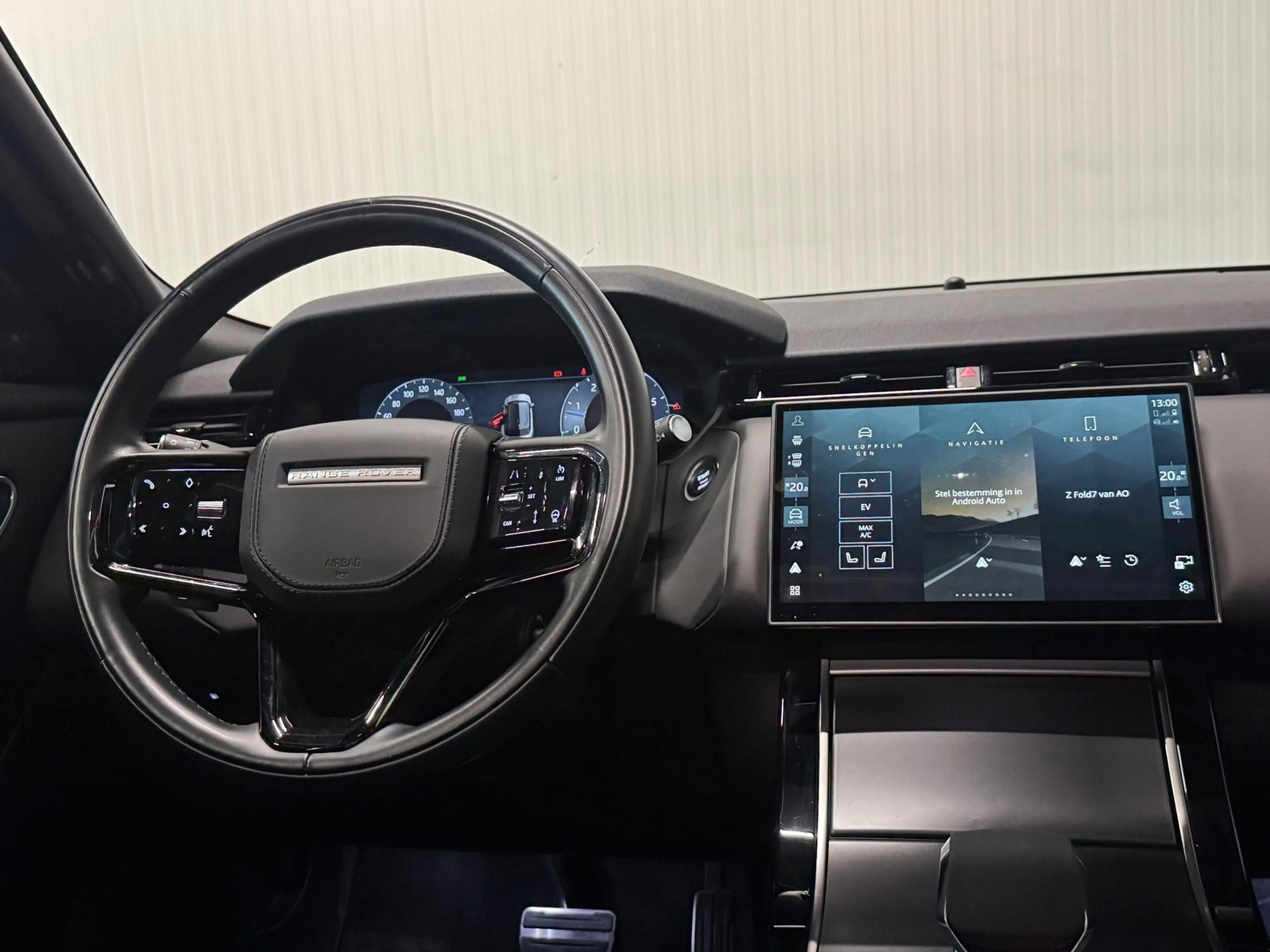 Land Rover Range Rover Velar 2.0 P400e R-Dynamic HSE | FACELIFT | PANO | 360 CA — photo 20