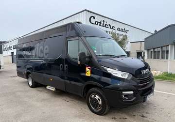 19990ht 50C18V16 FOURGON AMENAGE atelier