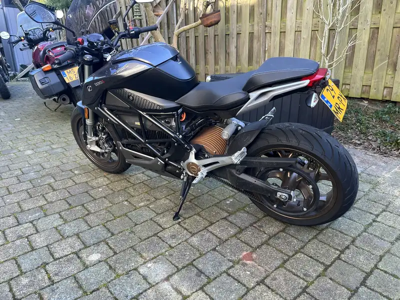 Zero Zero SR - foto 5