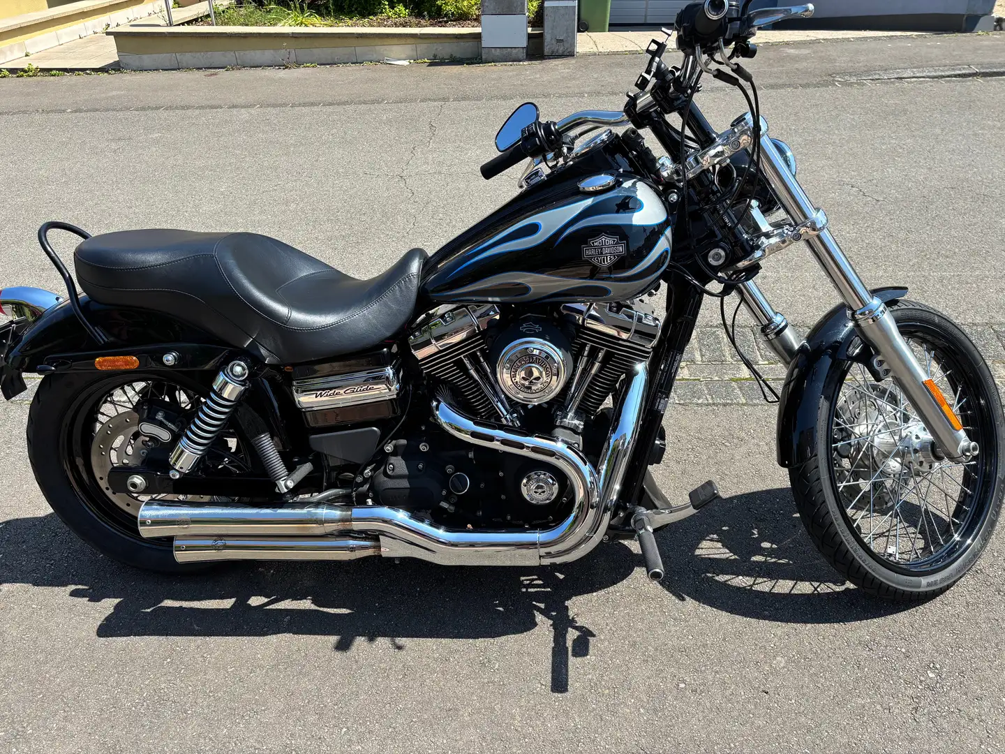 Harley-Davidson Dyna Wide Glide FXDWG Чорний - 1