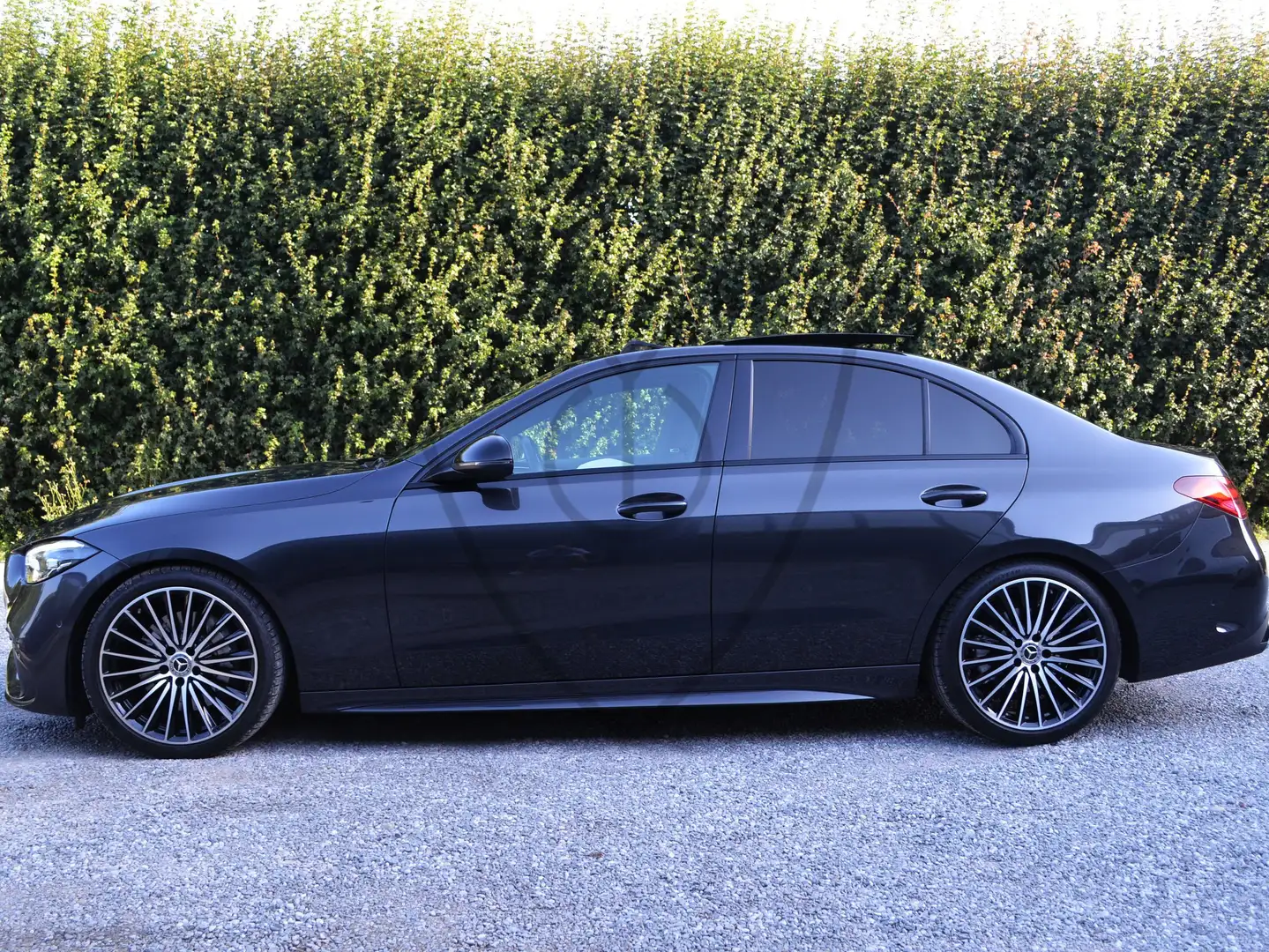 Mercedes-Benz C 180 C 180 AMG Line * PANO * 19 INCH * APPLE * NEW !!! Šedá - 2