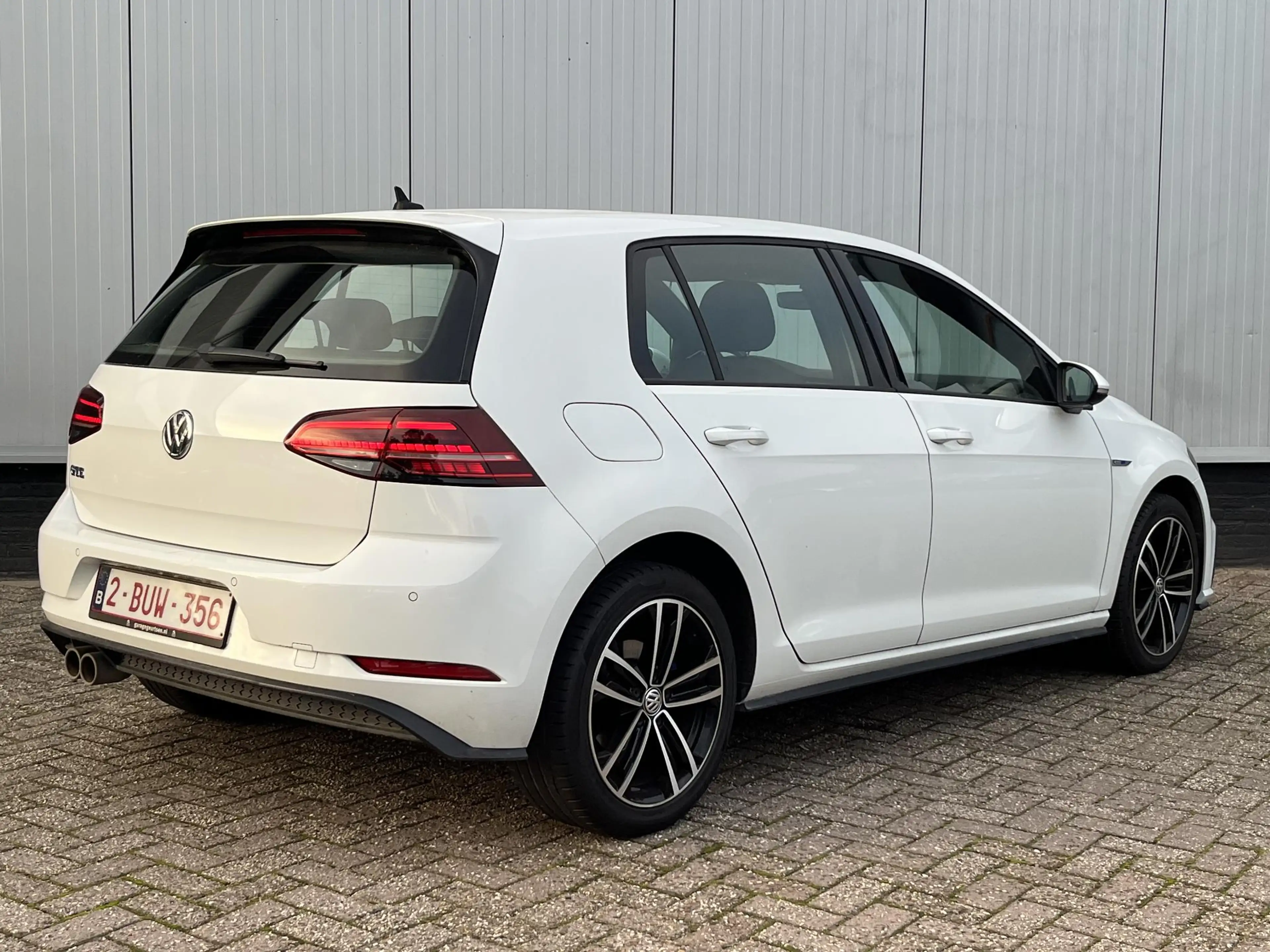 Volkswagen Golf GTE 1.4 TSI PHEV Standkachel, LED, Apple Carplay/Andro — photo 2