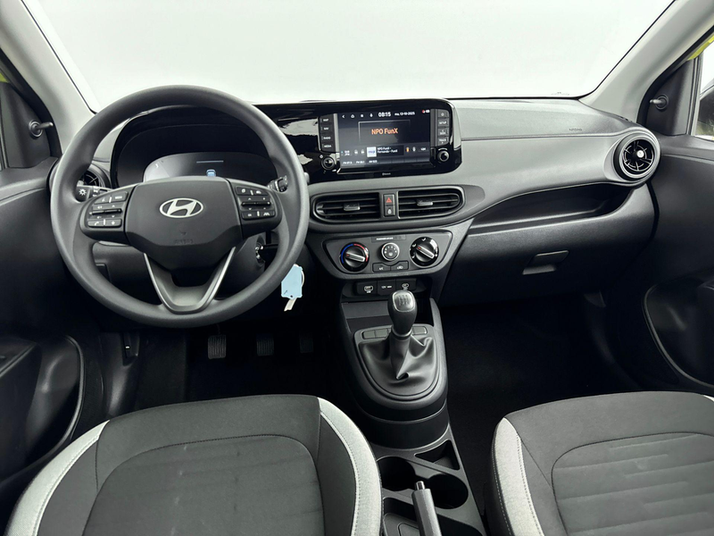 Hyundai i10 1.0 Comfort | Navigatie | Camera | Parkeersensoren — photo 9
