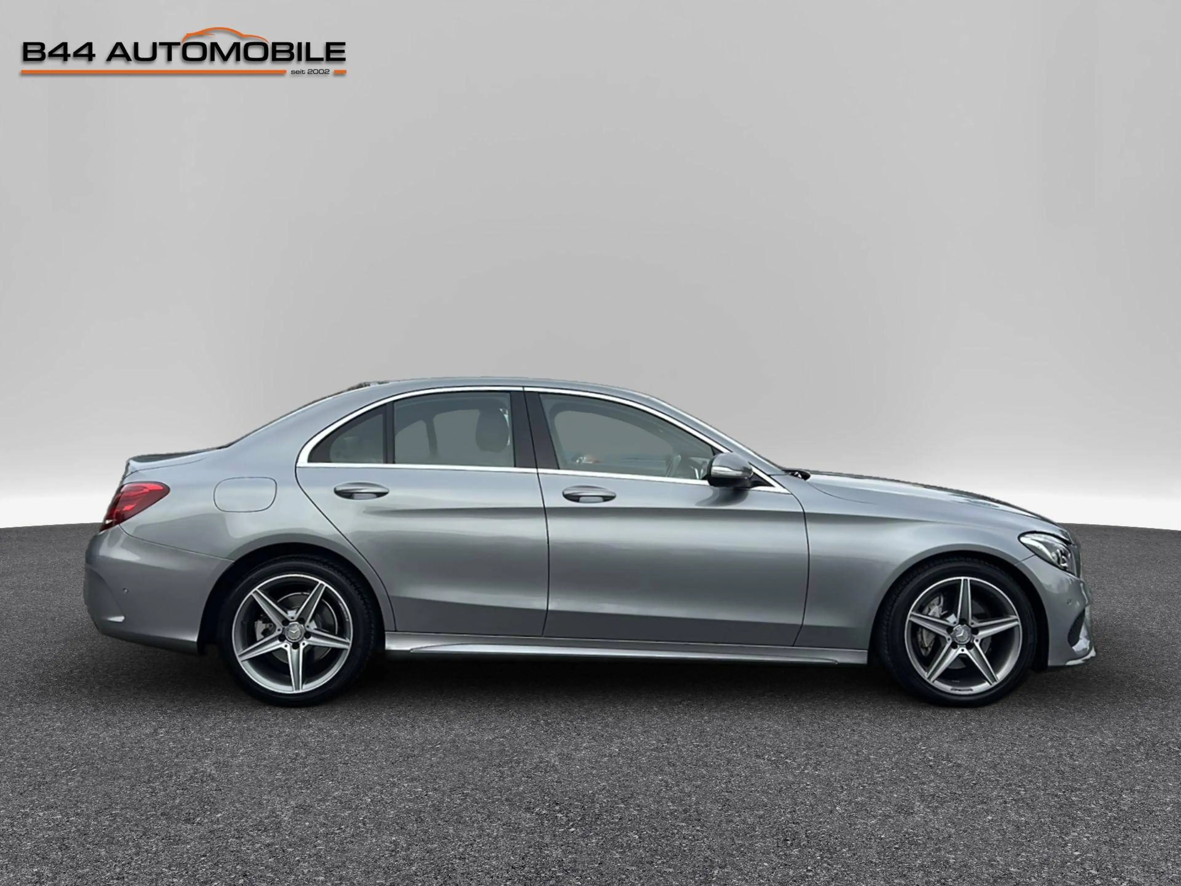 Mercedes-Benz C 220 Lim. *AMG*LED*LEDER*NAVI*TEMPOMAT*18°AMG* — photo 7