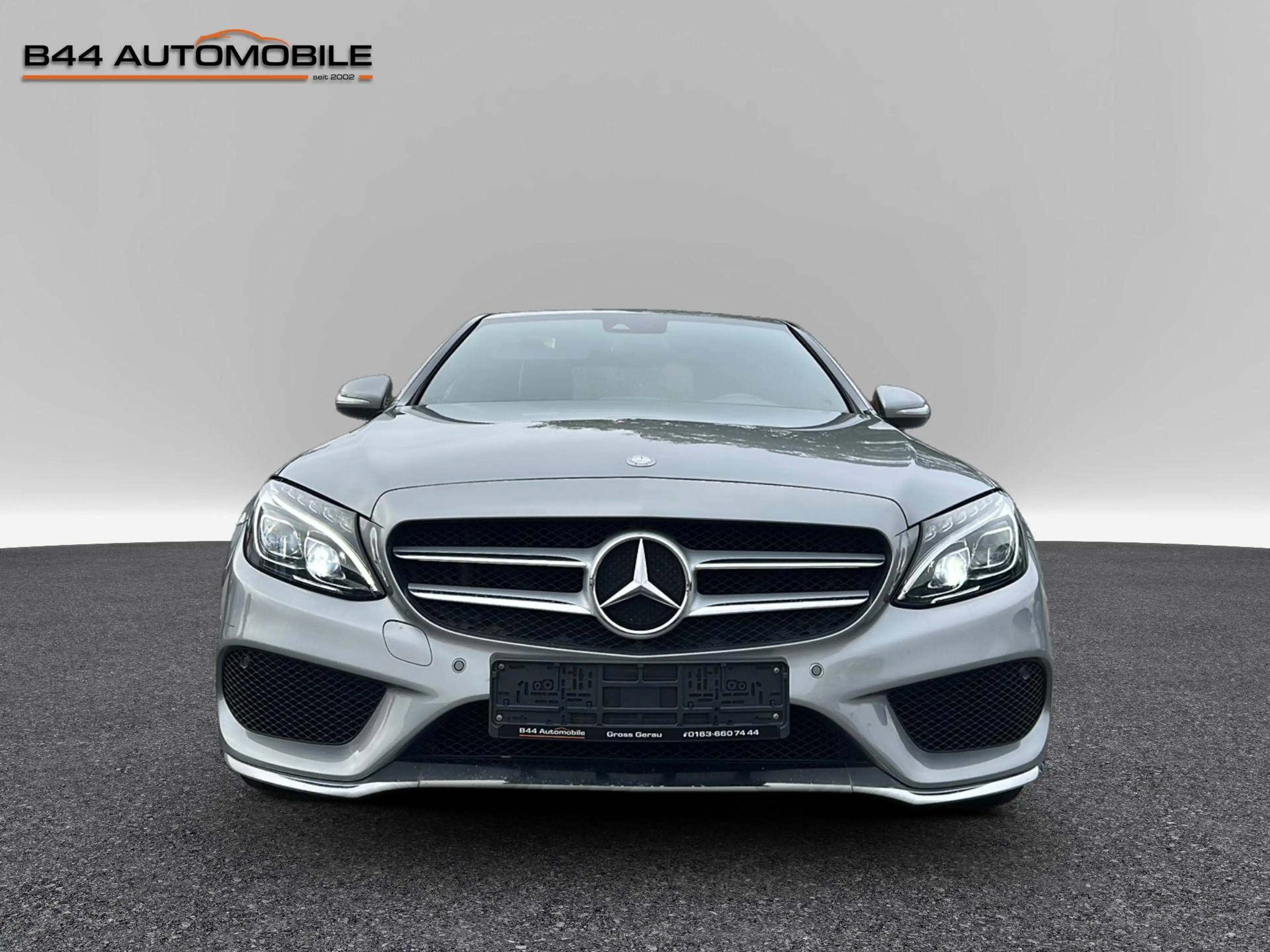 Mercedes-Benz C 220 Lim. *AMG*LED*LEDER*NAVI*TEMPOMAT*18°AMG* — photo 9