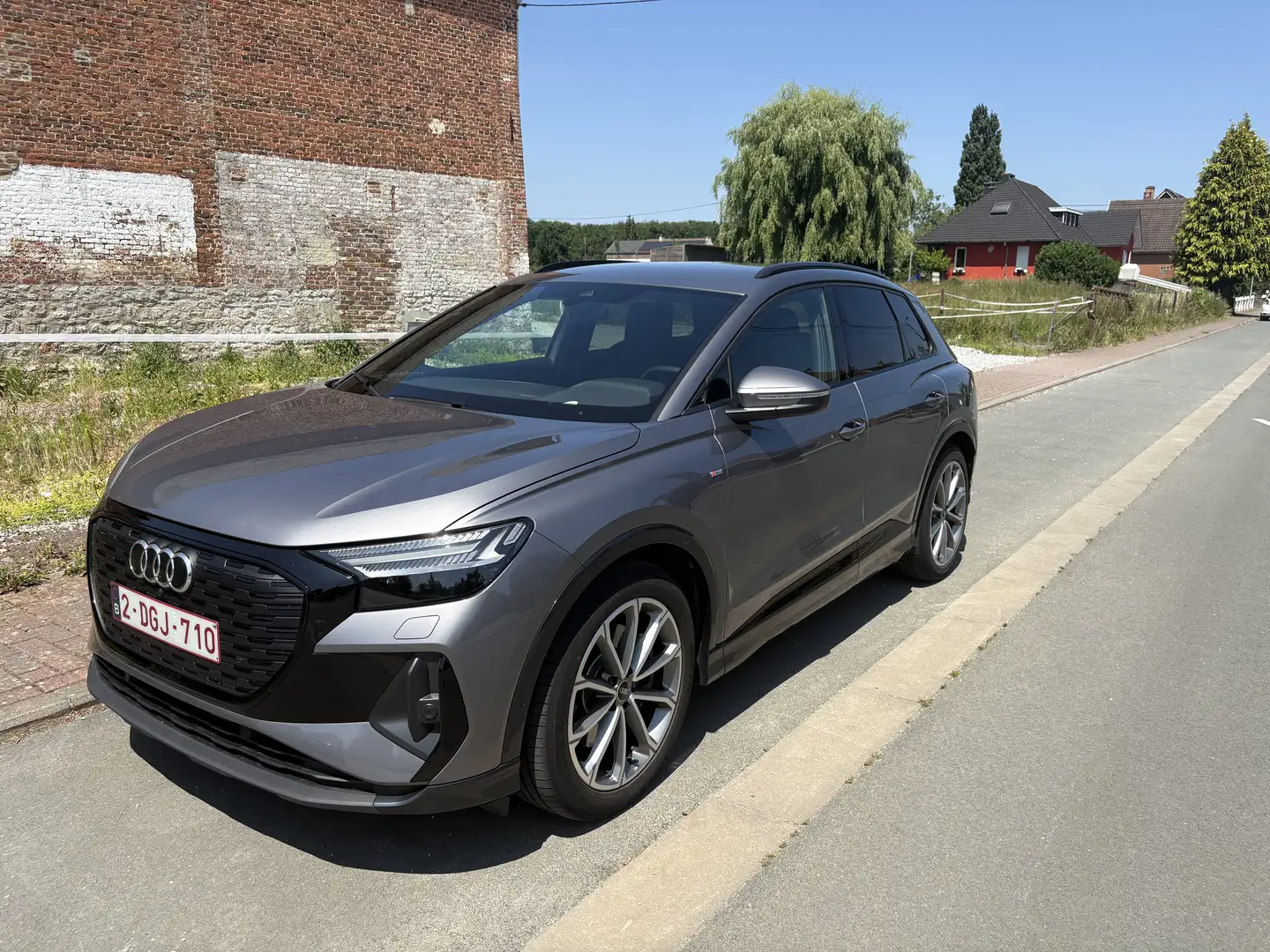 Audi Q4 e-tron 50 quattro s-line intérieur extérieur - 1
